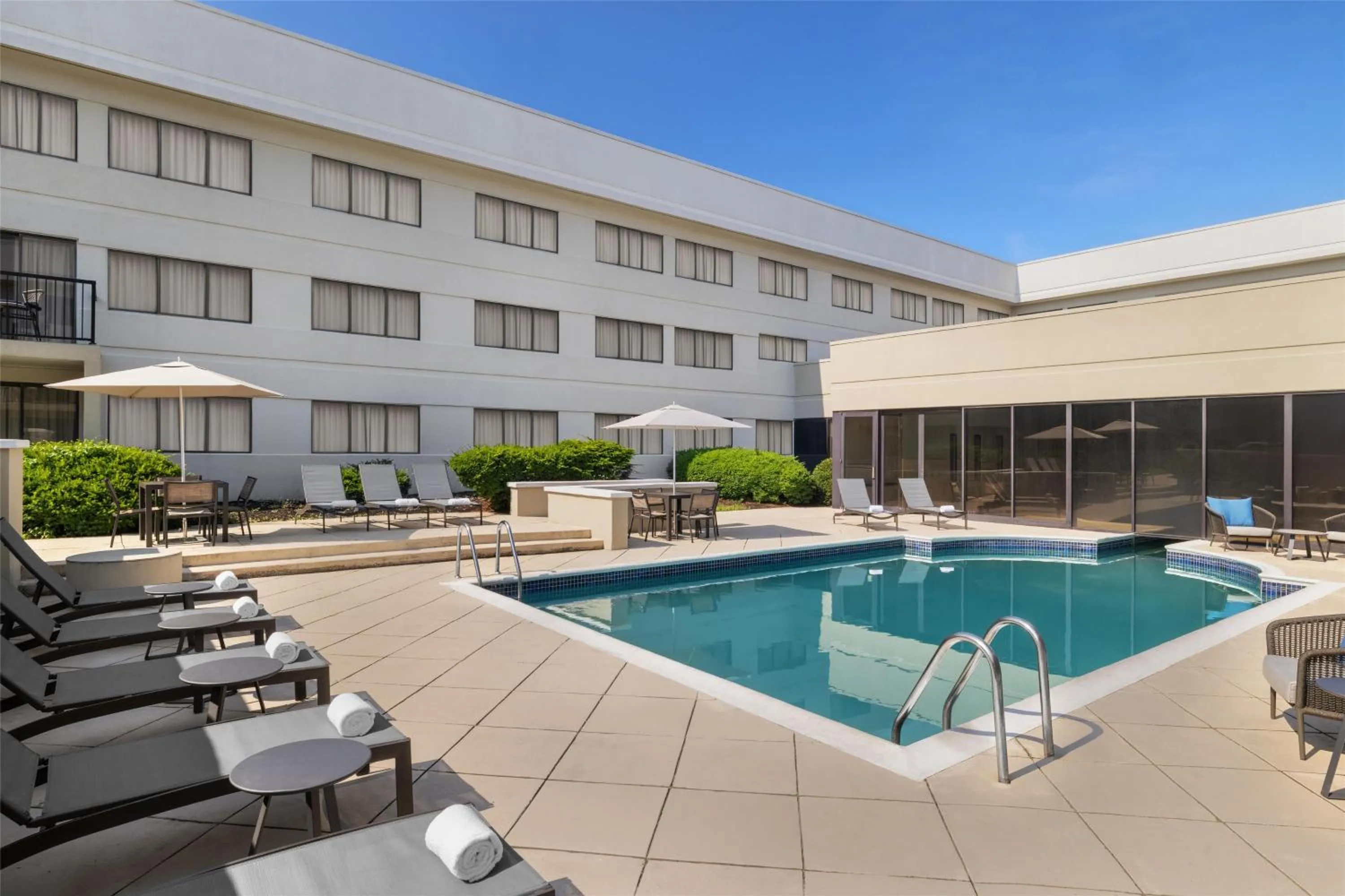 Pool view in Homewood Suites by Hilton Indianapolis Carmel