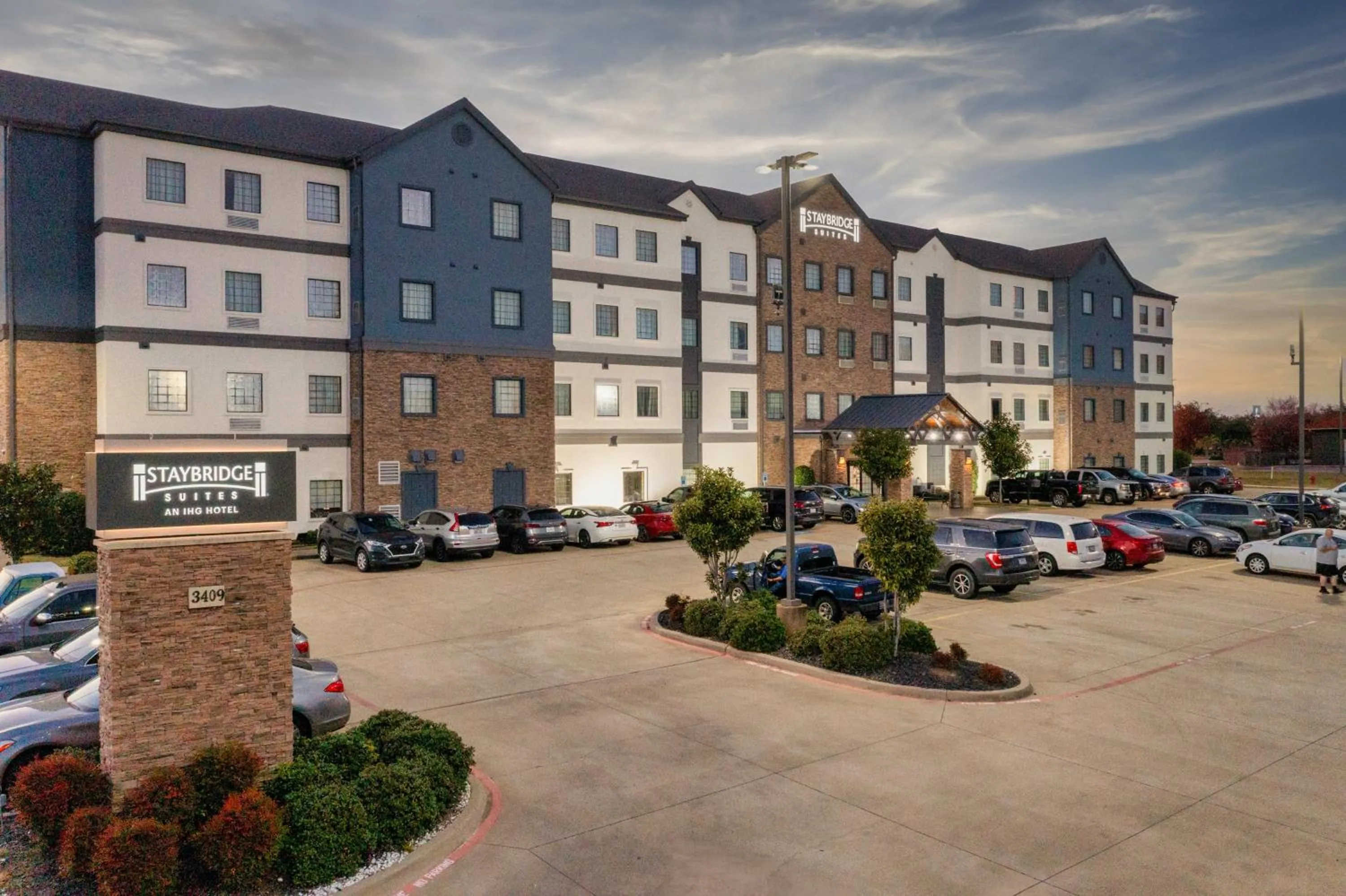 Property building in Staybridge Suites Longview by IHG