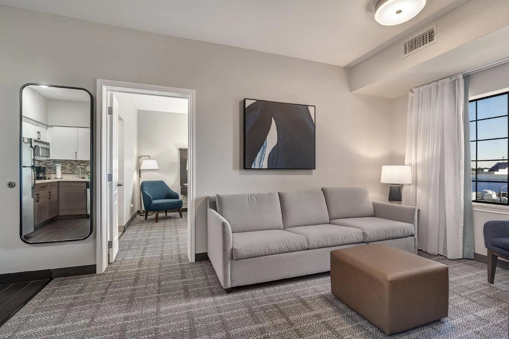 Photo of the whole room in Staybridge Suites Longview by IHG