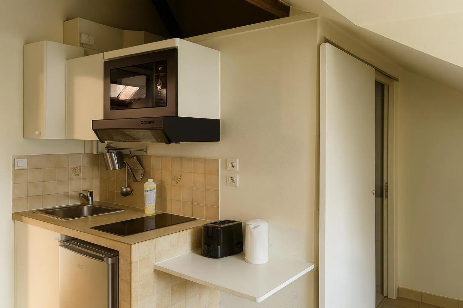 Kitchen or kitchenette in Résidence Chlorophylle