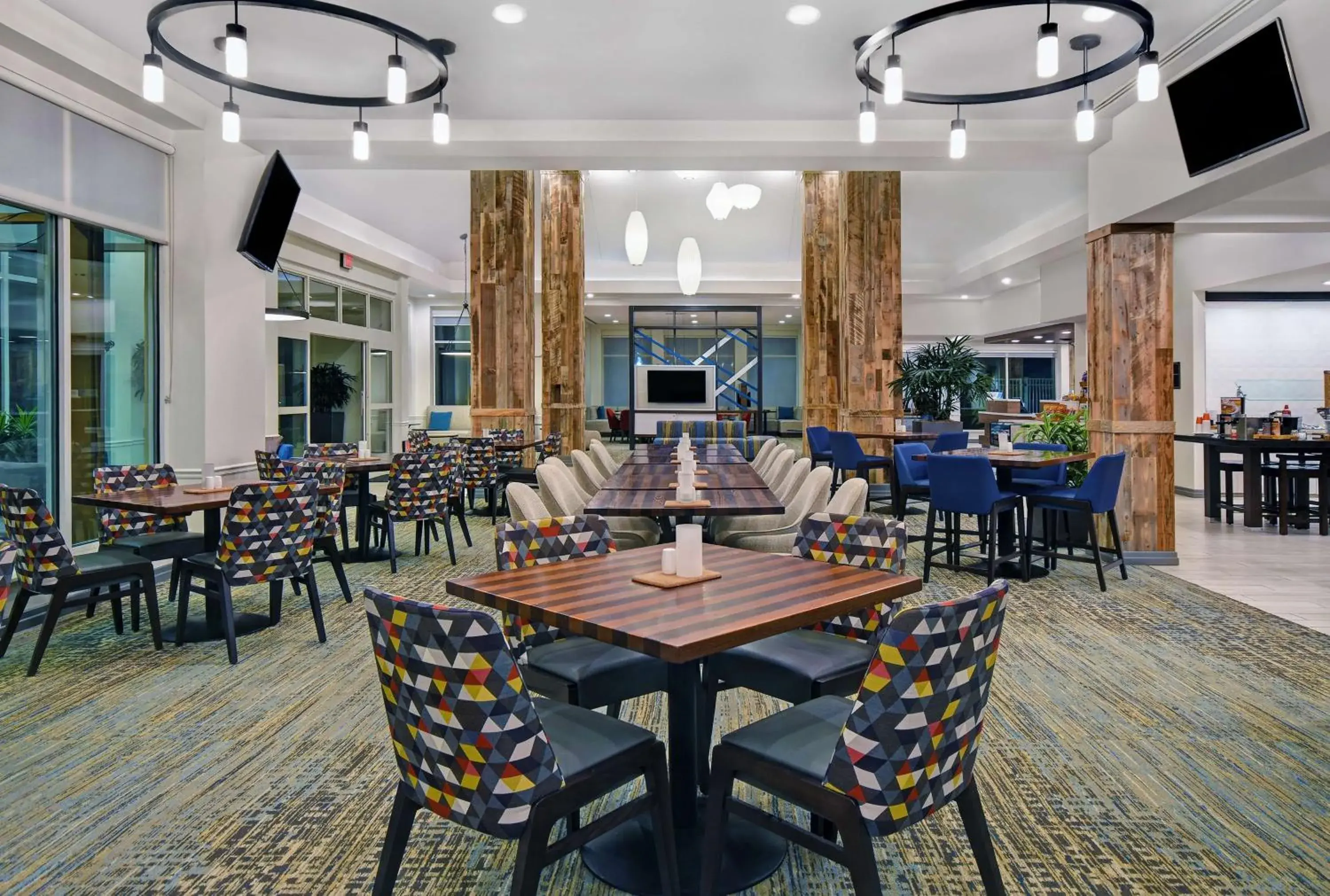 Restaurant/places to eat in Hilton Garden Inn Houston/Galleria Area Restaurant/places to eat in Hilton Garden Inn Houston/Galleria Area