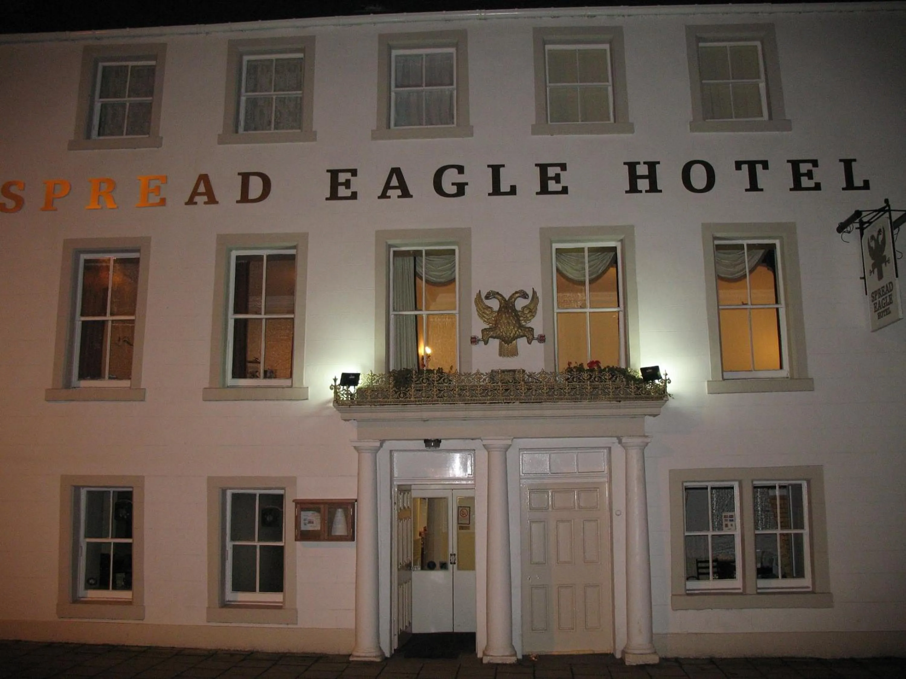 Facade/entrance in The Spread Eagle Hotel