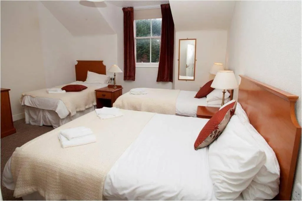 Family, Bed in The Spread Eagle Hotel