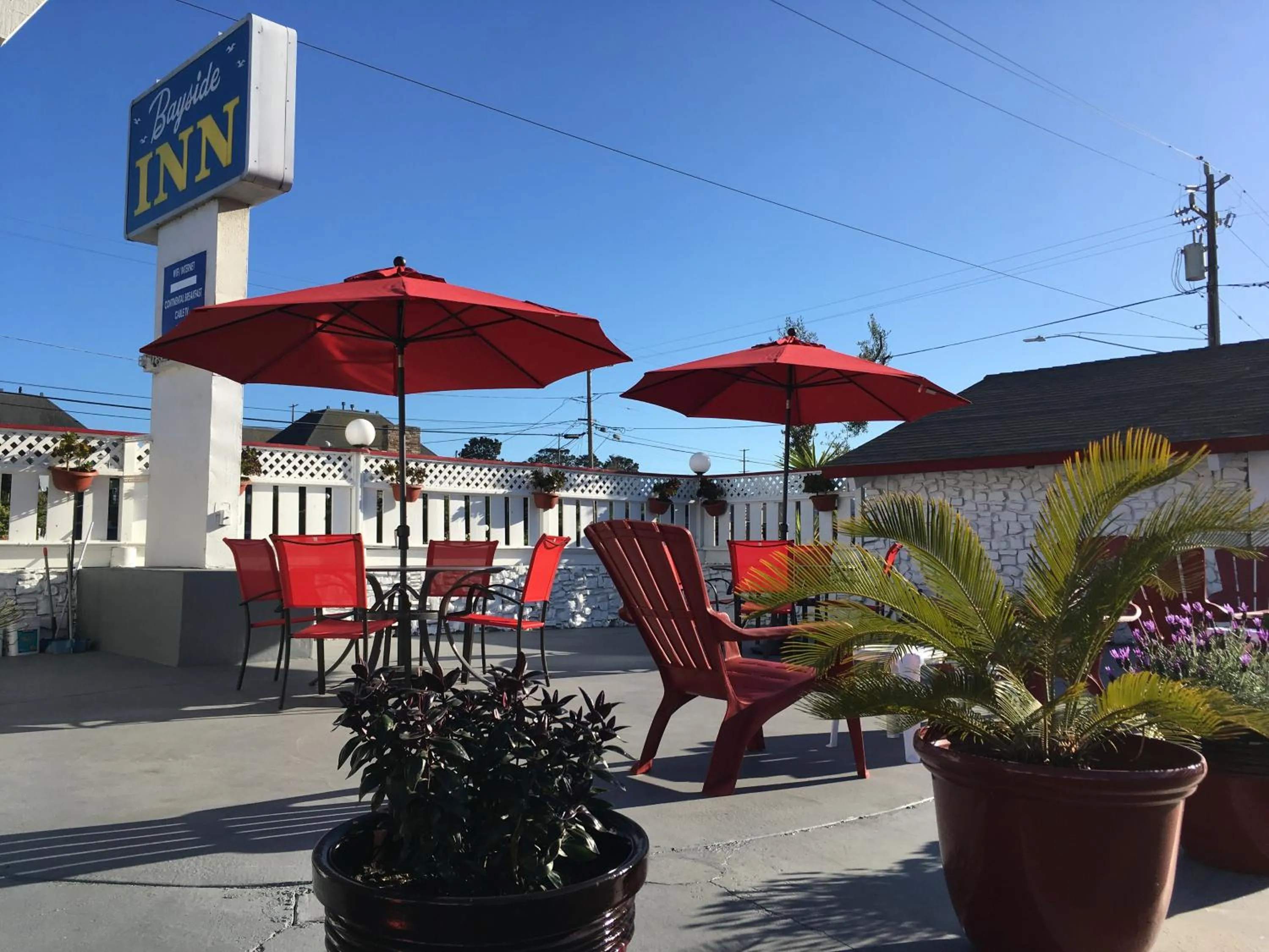 Patio in Bayside Inn