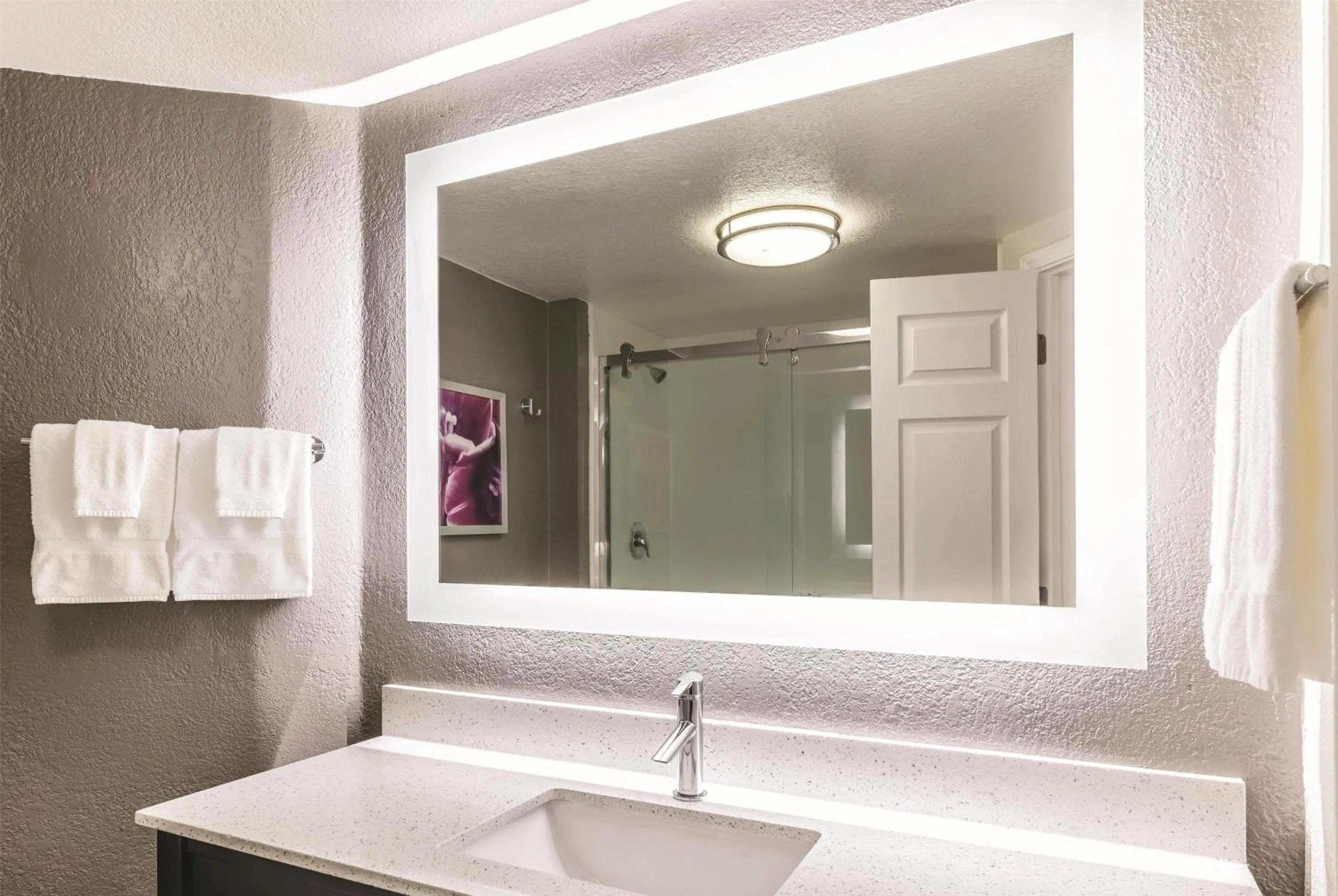 Bathroom in La Quinta by Wyndham Austin Airport