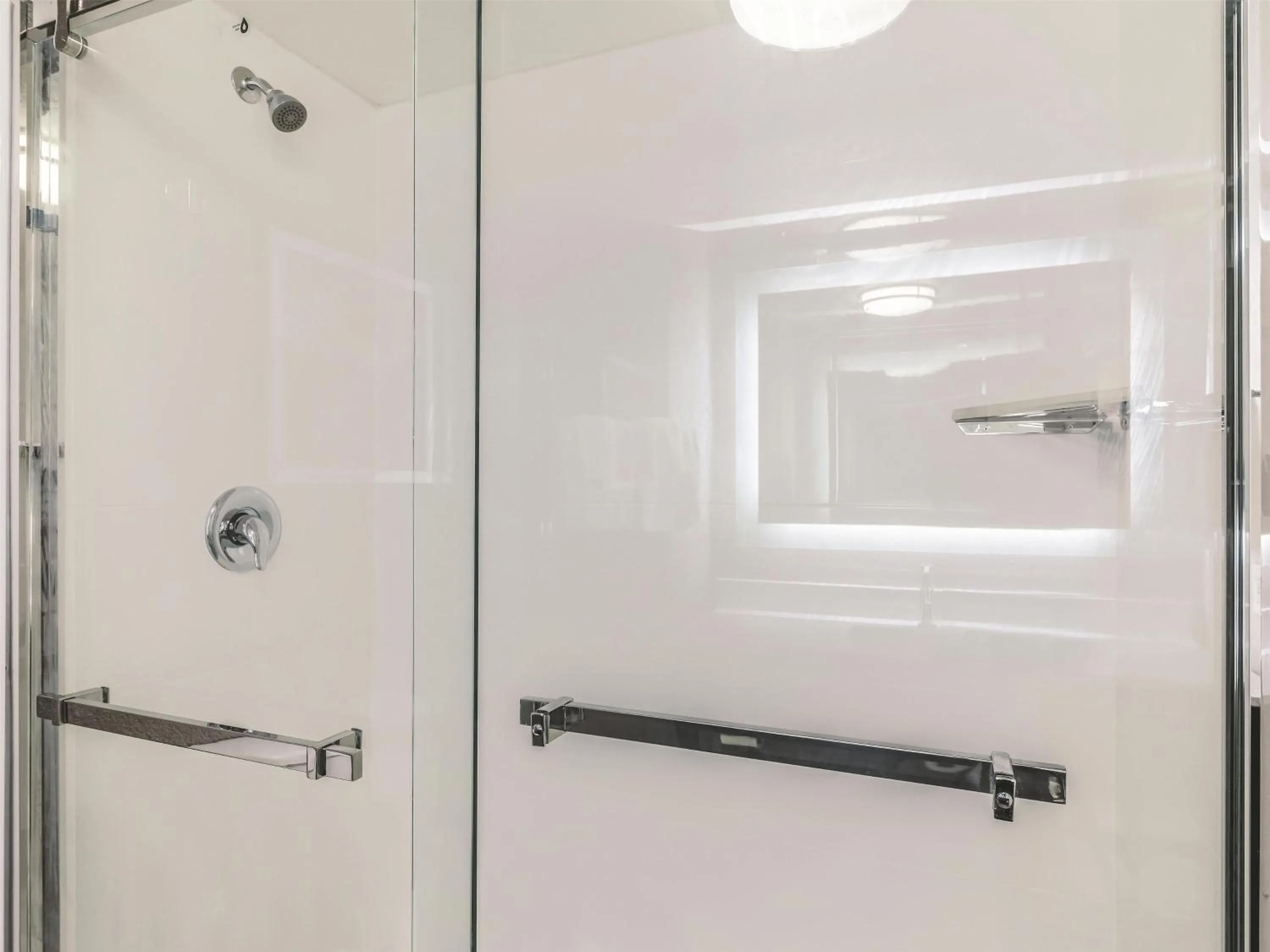 Bathroom in La Quinta by Wyndham Austin Airport