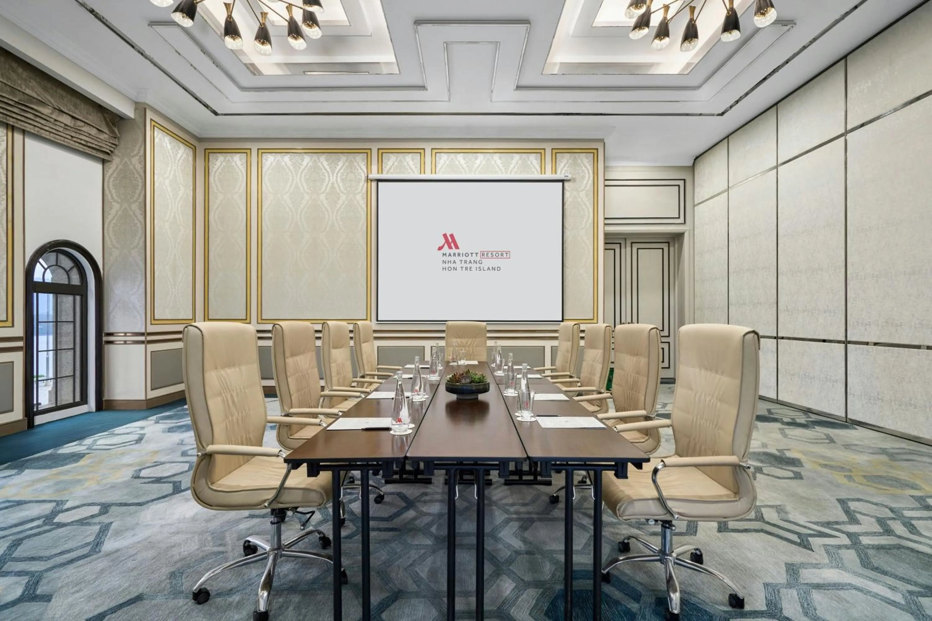 Meeting/conference room in Nha Trang Marriott Resort & Spa, Hon Tre Island