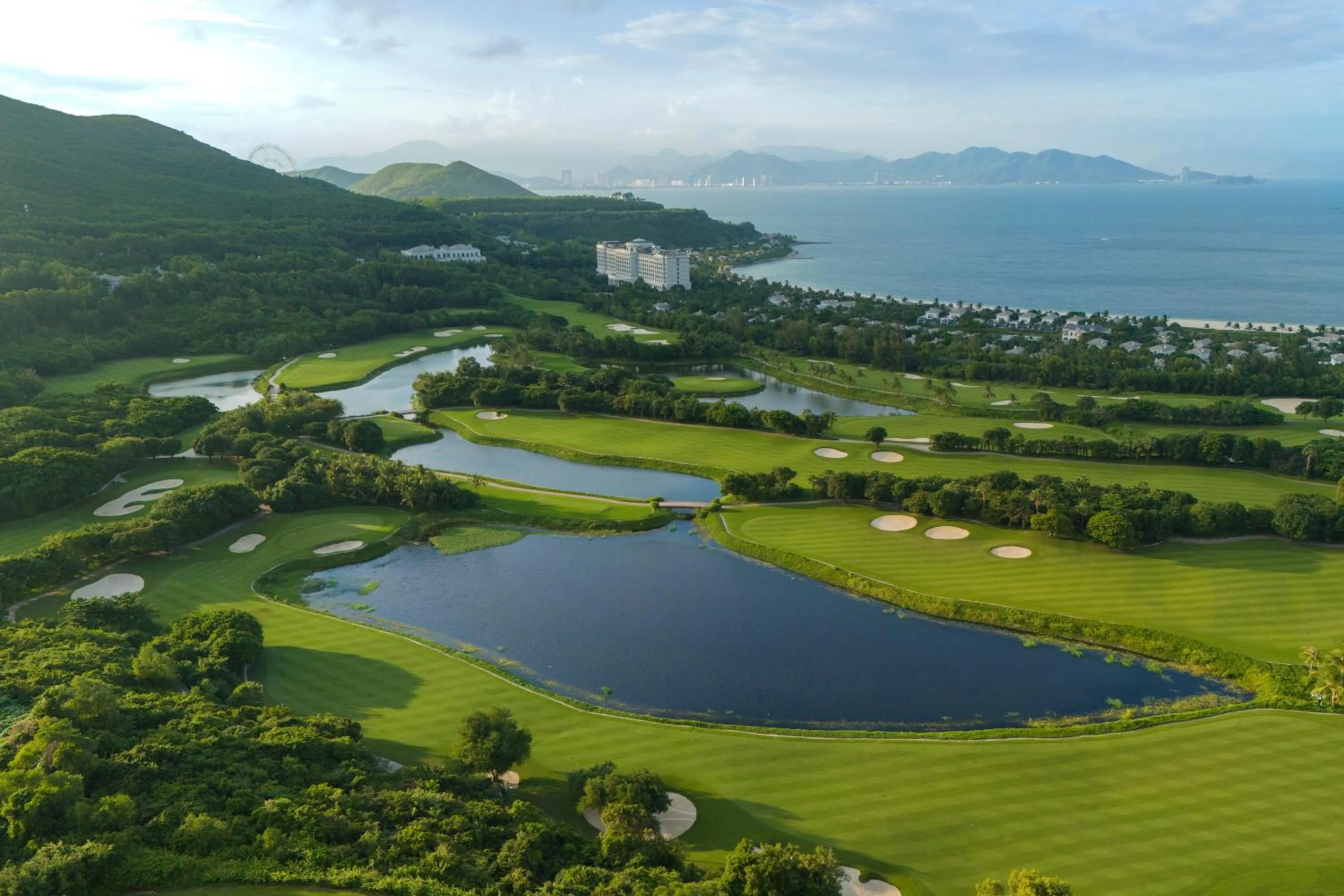 Golfcourse in Nha Trang Marriott Resort & Spa, Hon Tre Island