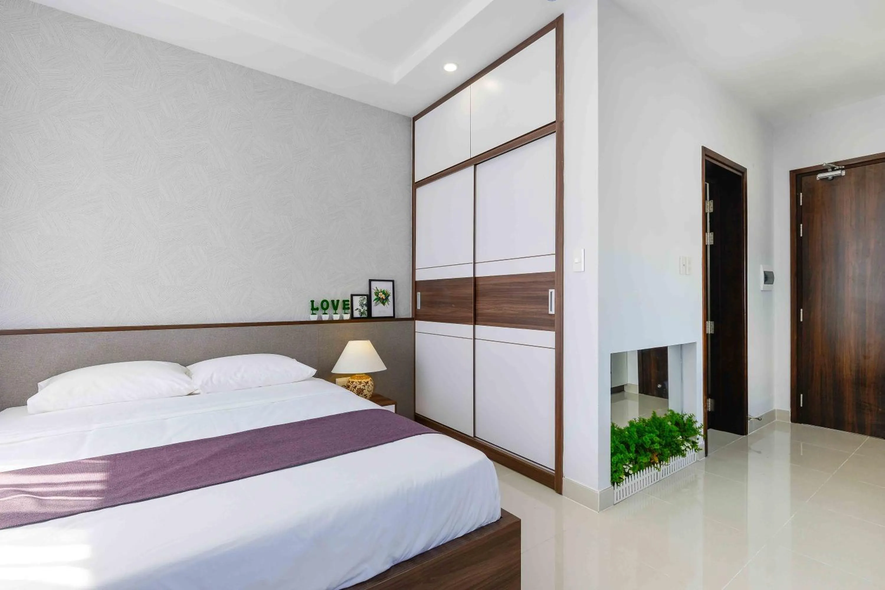 Bed in The Spring House