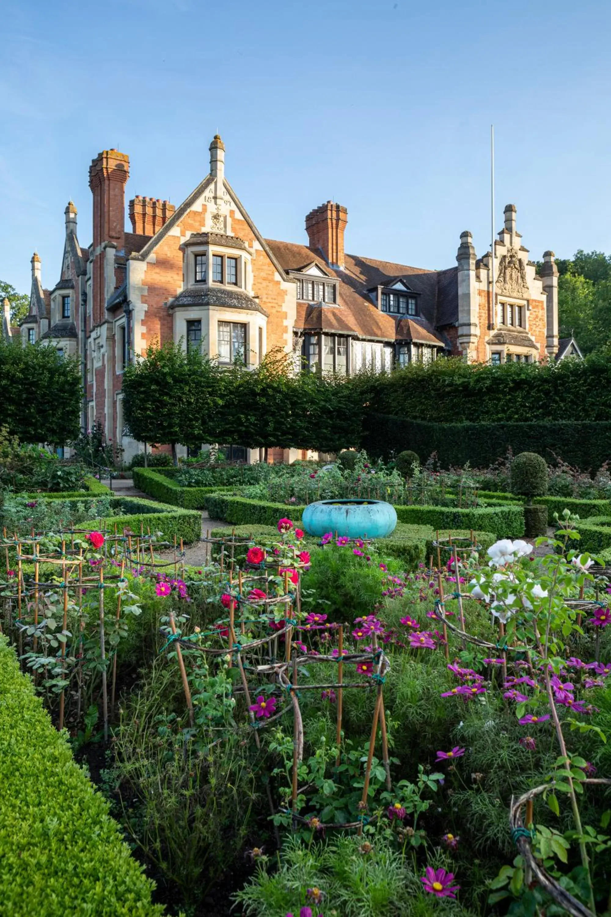 Garden view in The Wood Norton Garden view in The Wood Norton