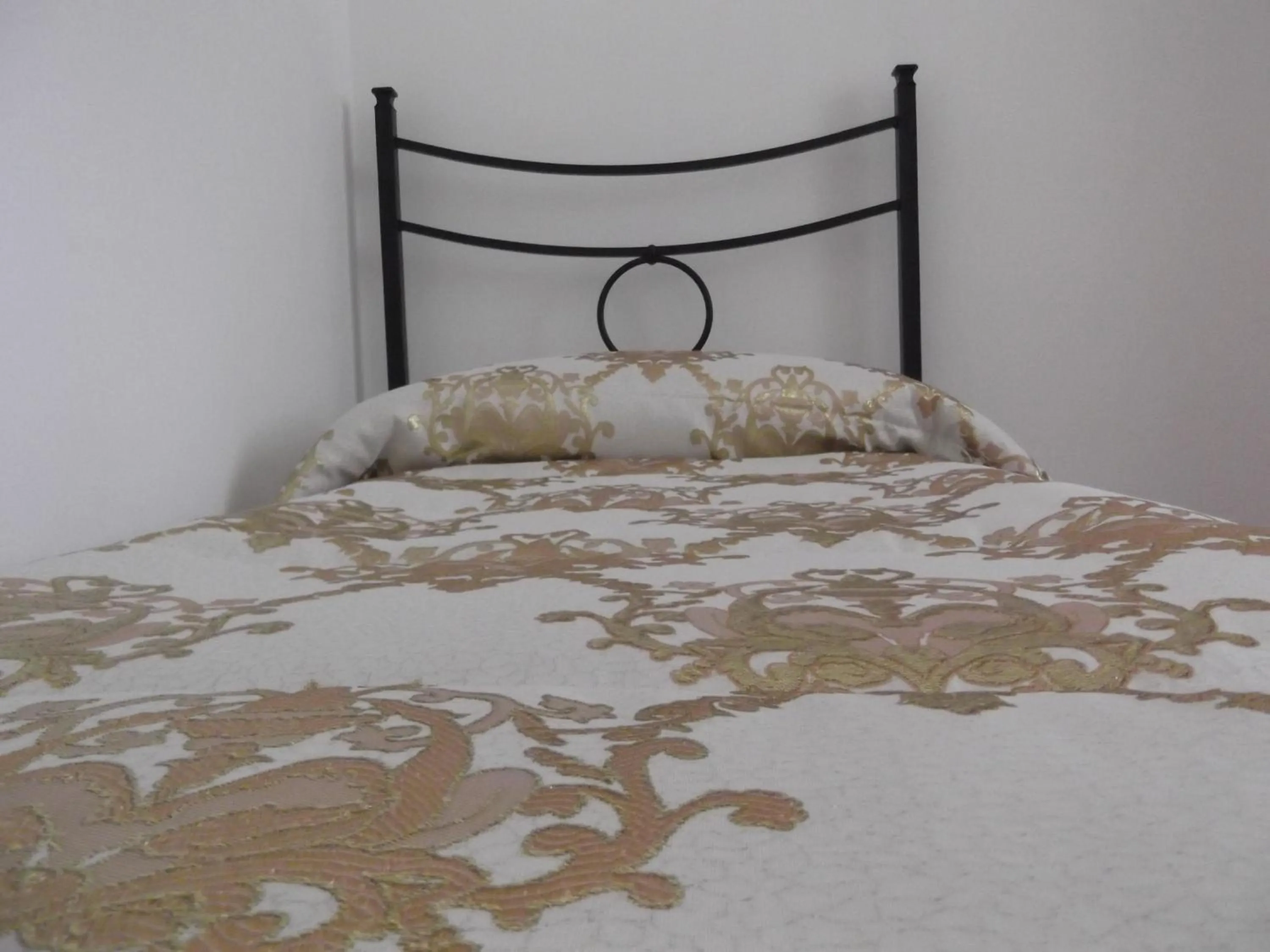 Bedroom in Red Rose B&B