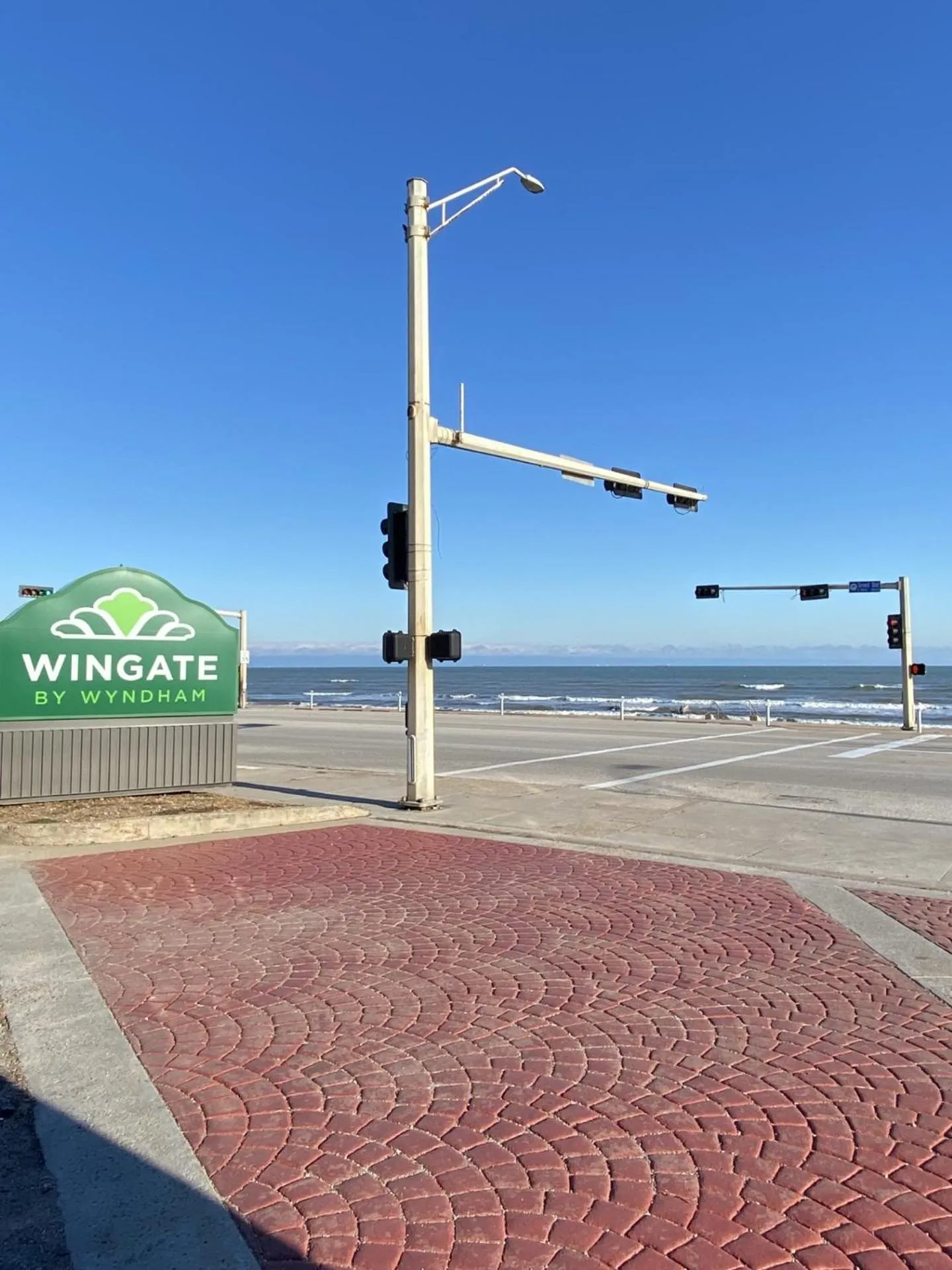 Beach in Wingate by Wyndham Galveston Beachfront at the Seawall