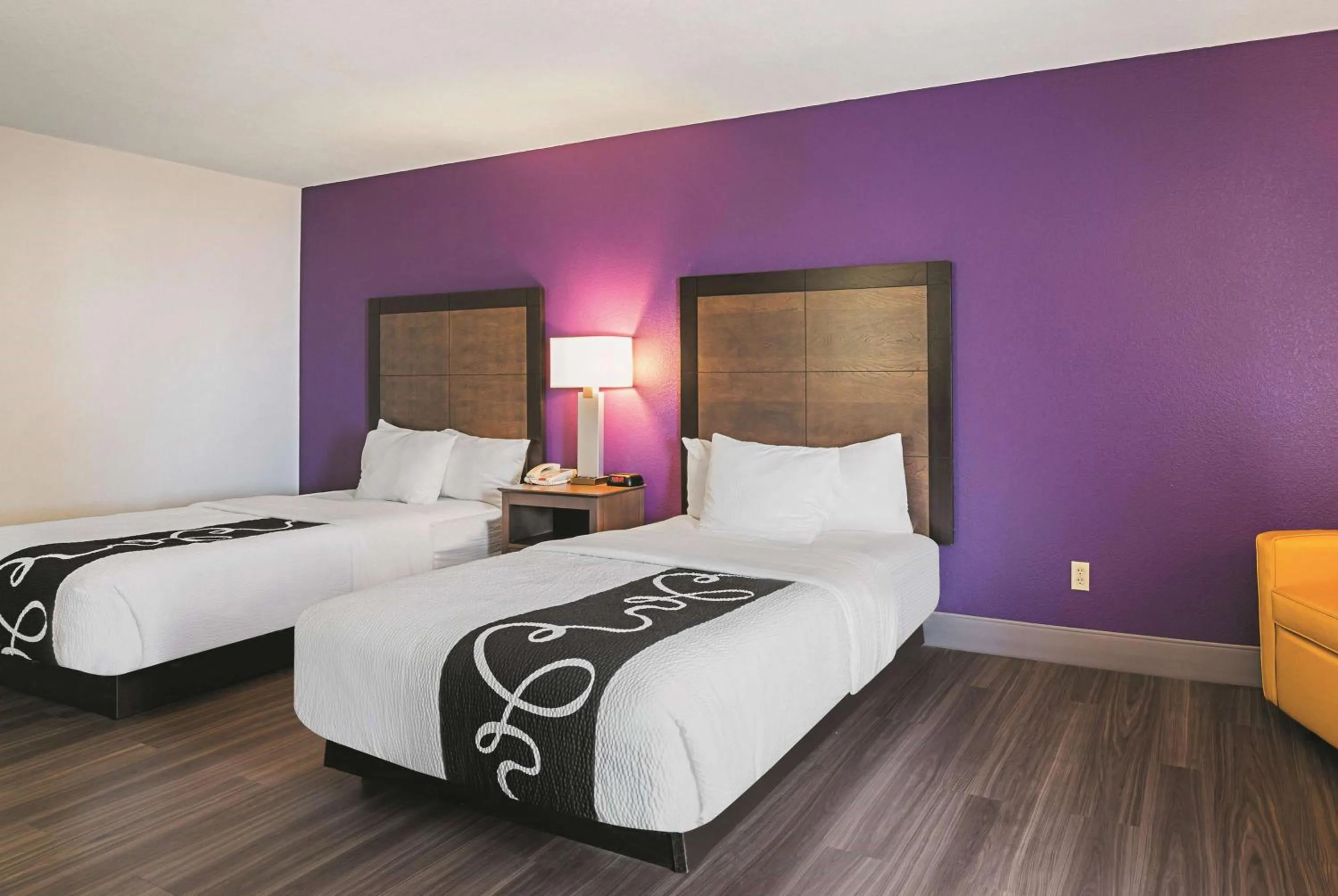 Photo of the whole room, Bed in Wingate by Wyndham Galveston Beachfront at the Seawall