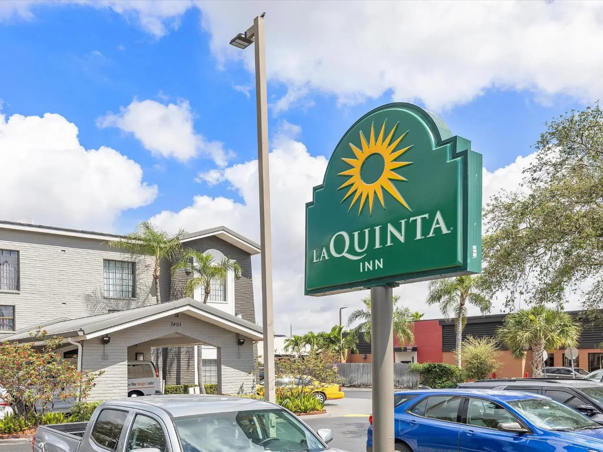 Property building in La Quinta Inn by Wyndham Miami Airport North Property building in La Quinta Inn by Wyndham Miami Airport North