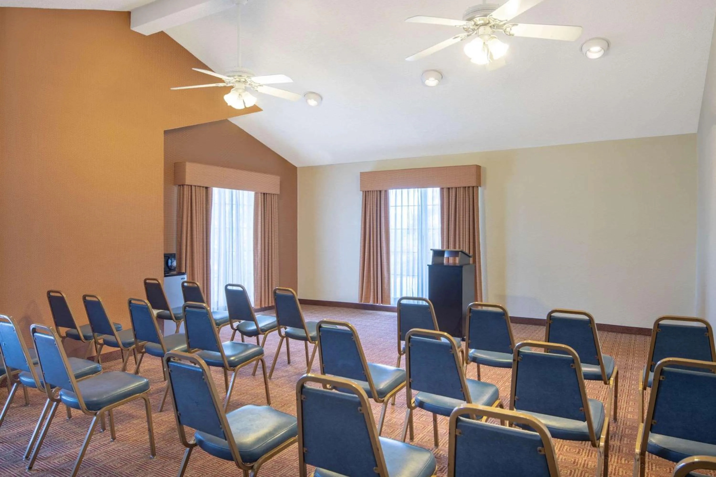 On site in Budget Inn & Suite Atlanta Marietta Stadium