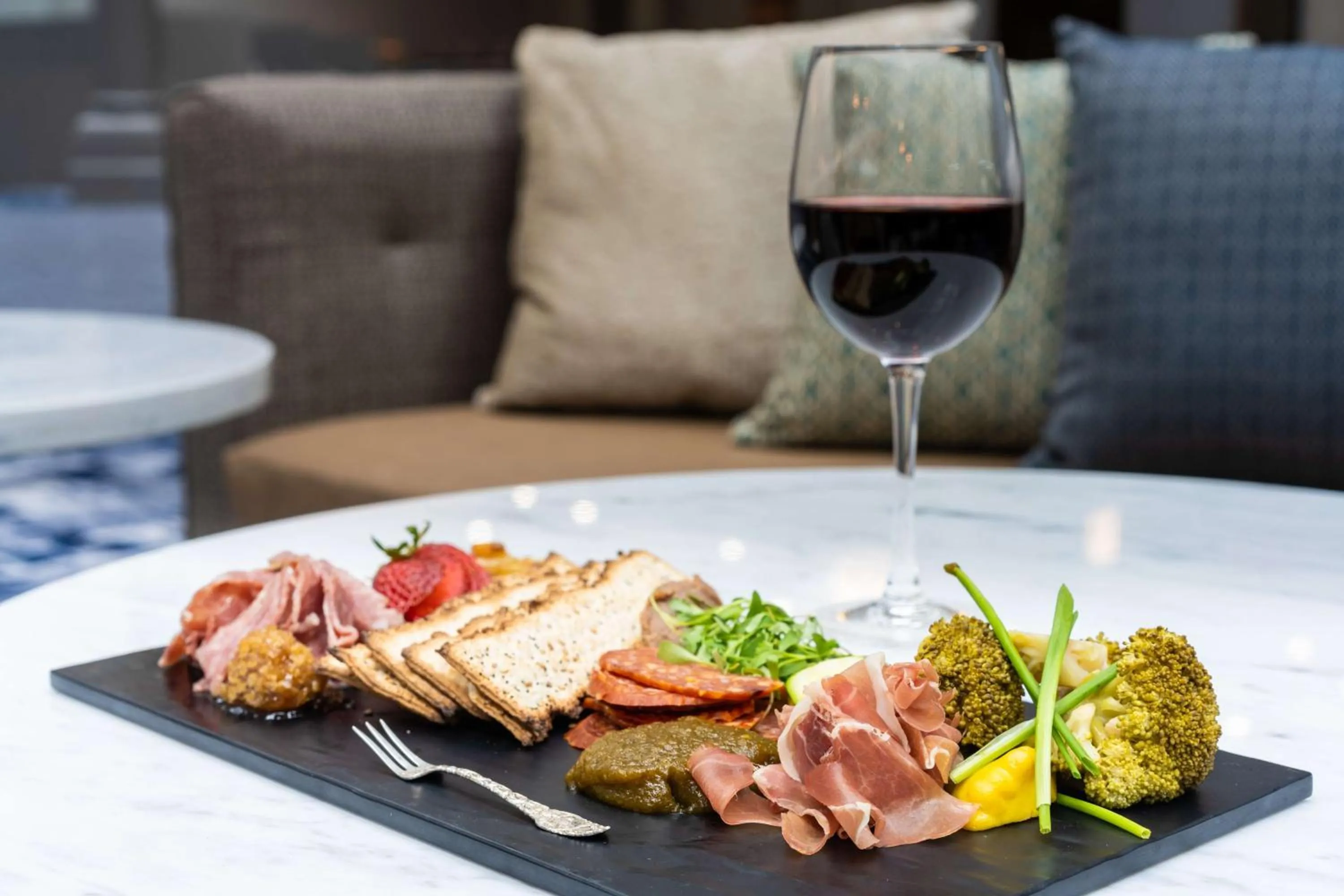 Dining area in Hilton Houston North