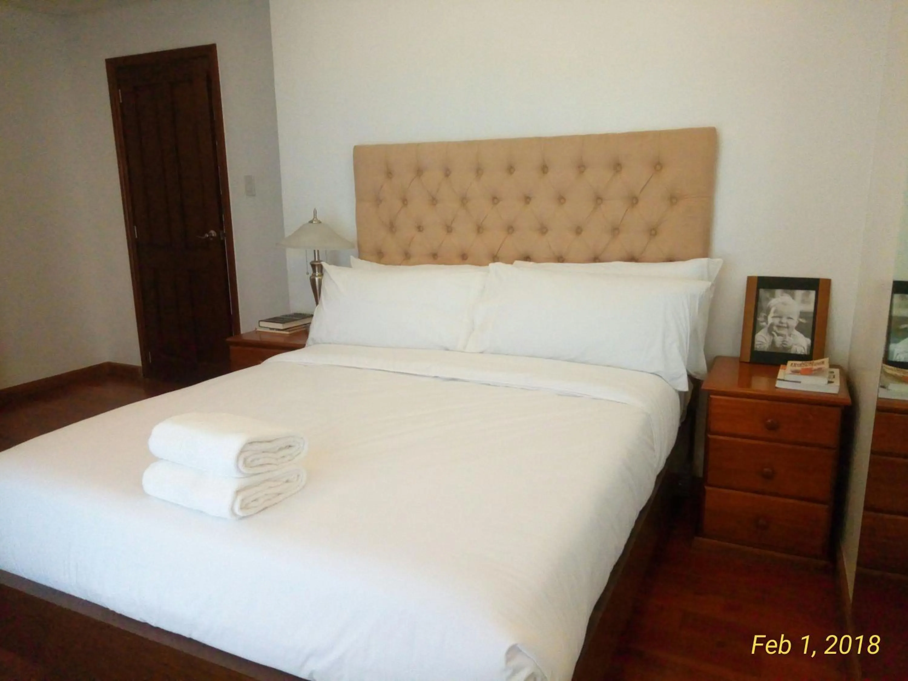 Bed in Centtro Residences