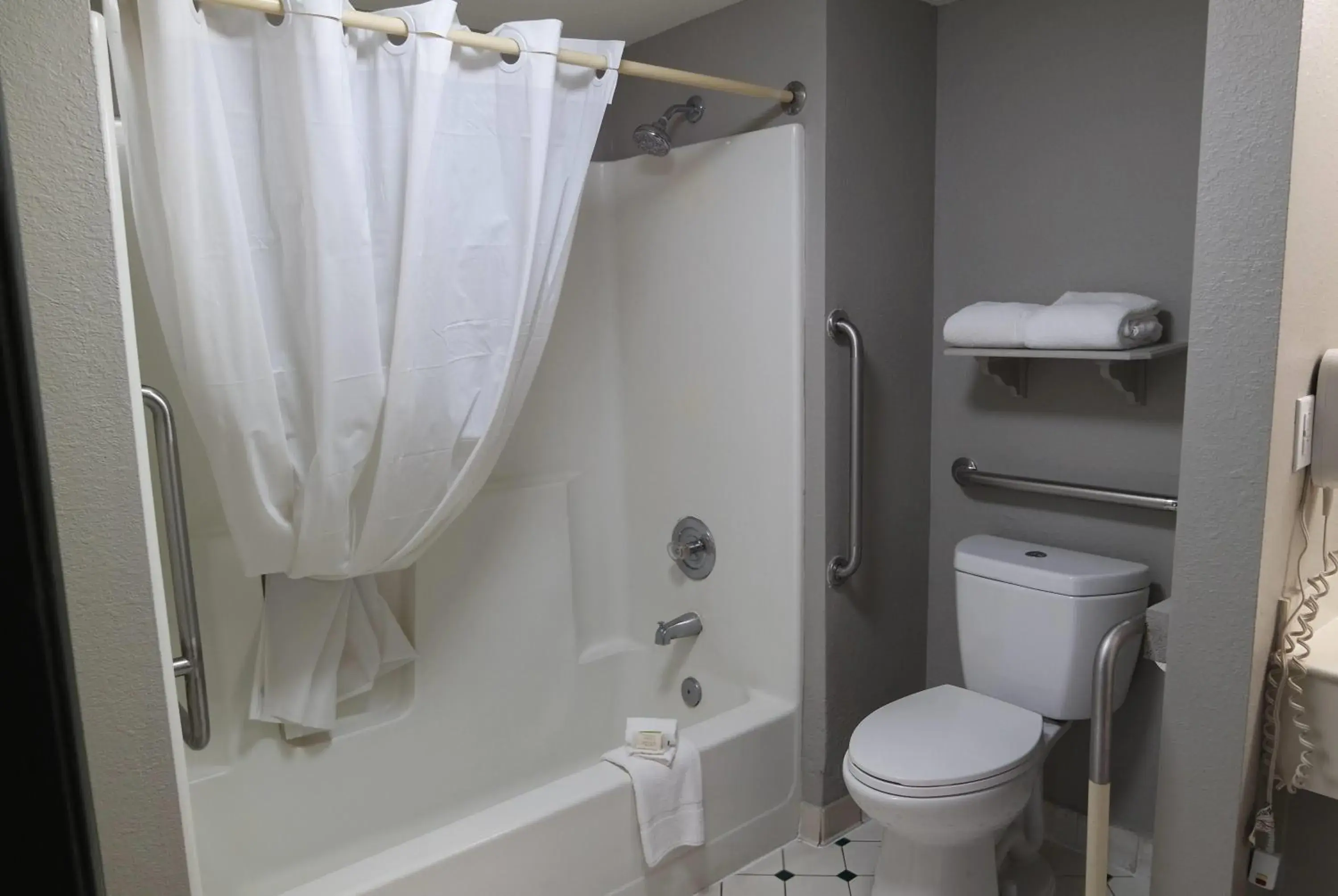 Super 8 by Wyndham Savannah Super 8 by Wyndham Savannah