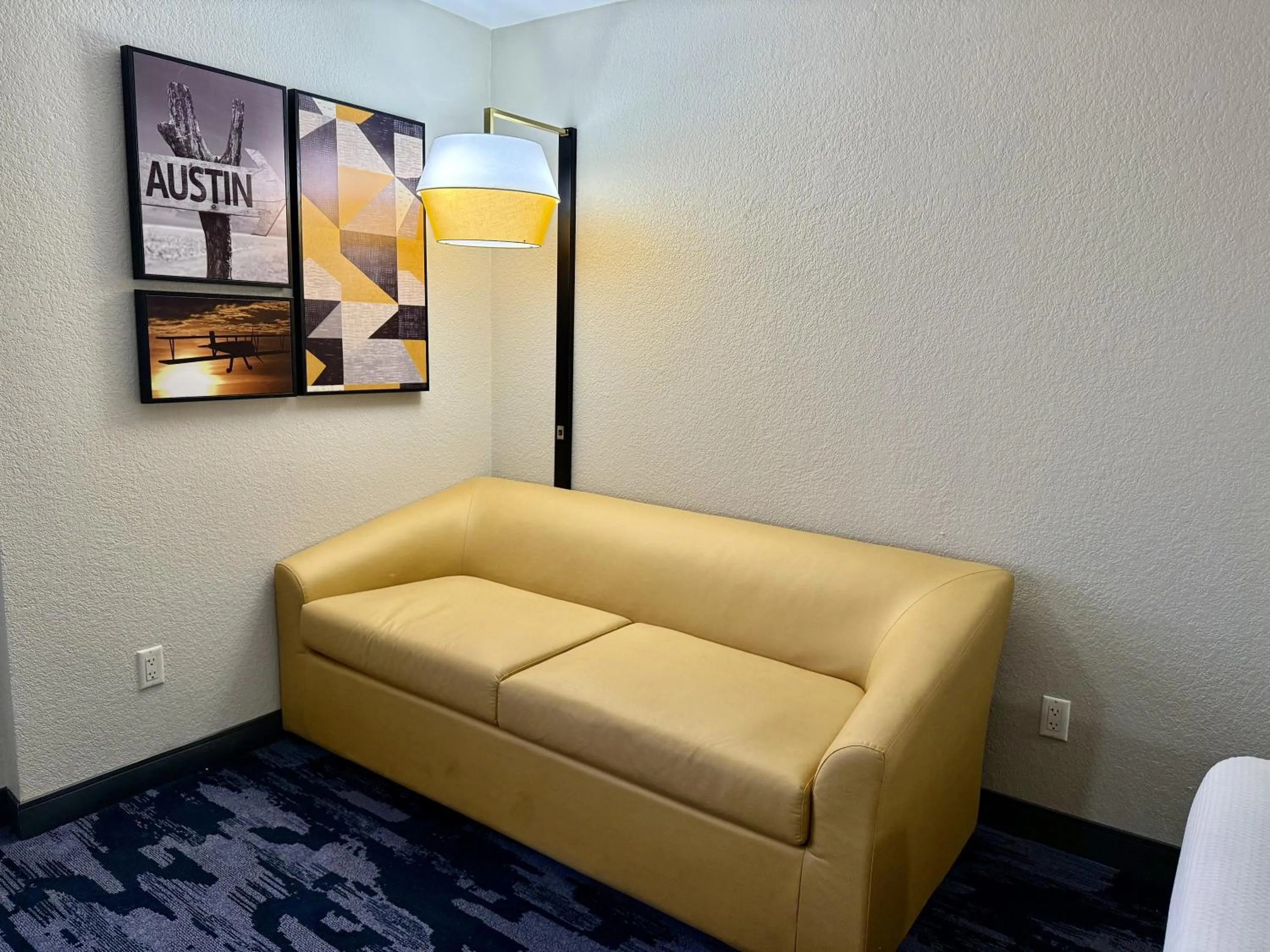 La Quinta by Wyndham Austin Southwest