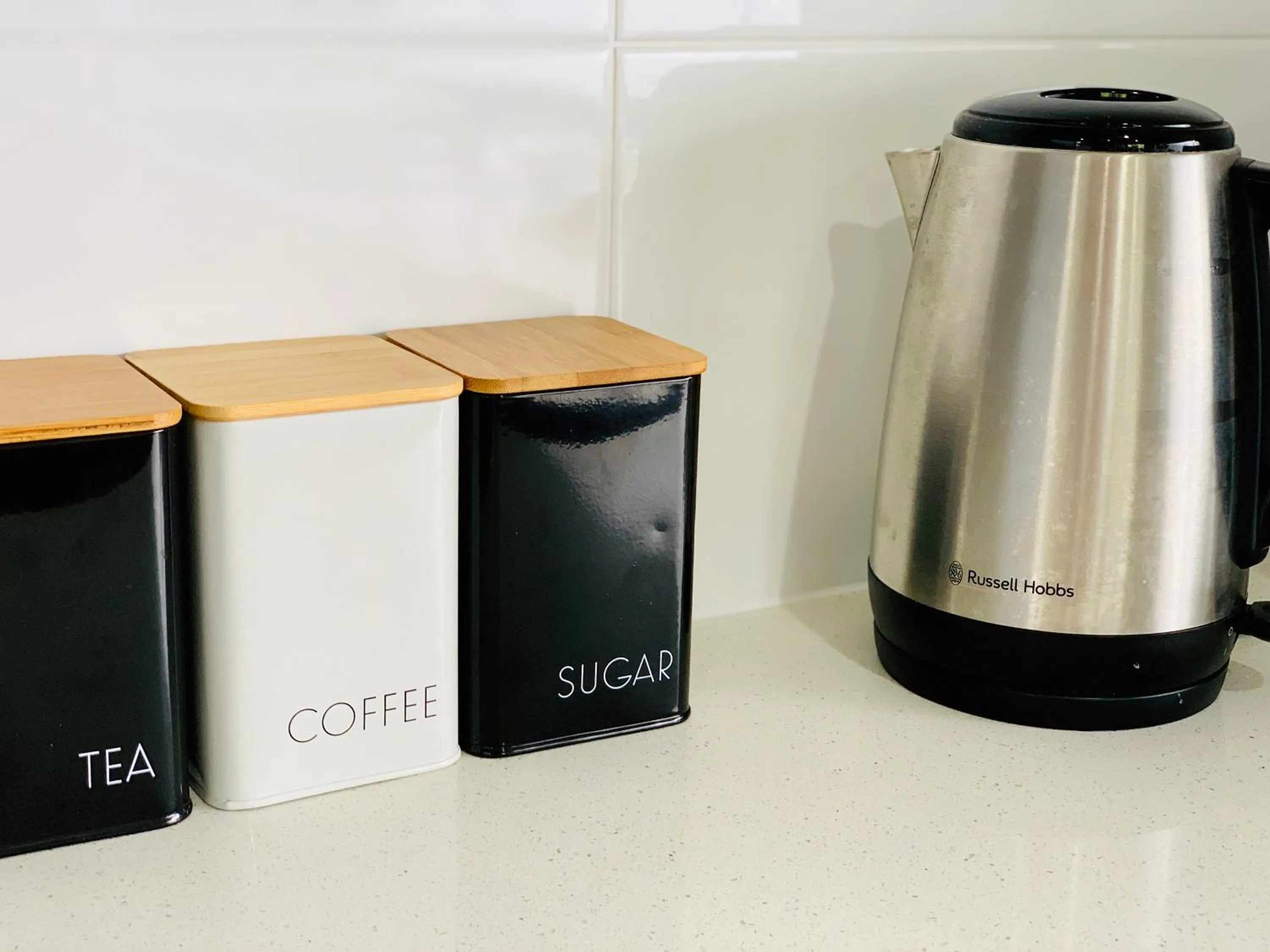 Coffee/tea facilities in DAYDREAMING Airlie Beach, Water views & only 200m to boardwalk.