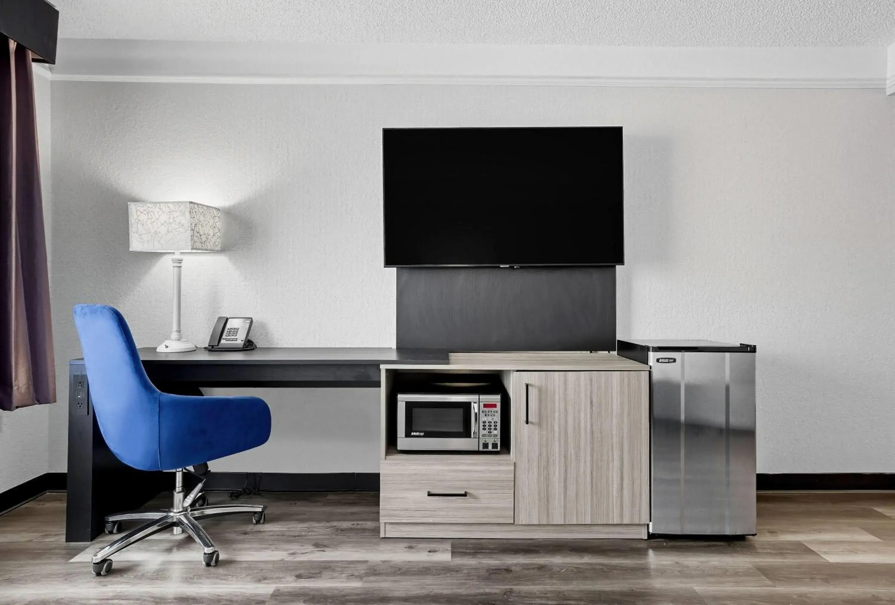 Bed in La Quinta by Wyndham Miami Airport West Bed in La Quinta by Wyndham Miami Airport West