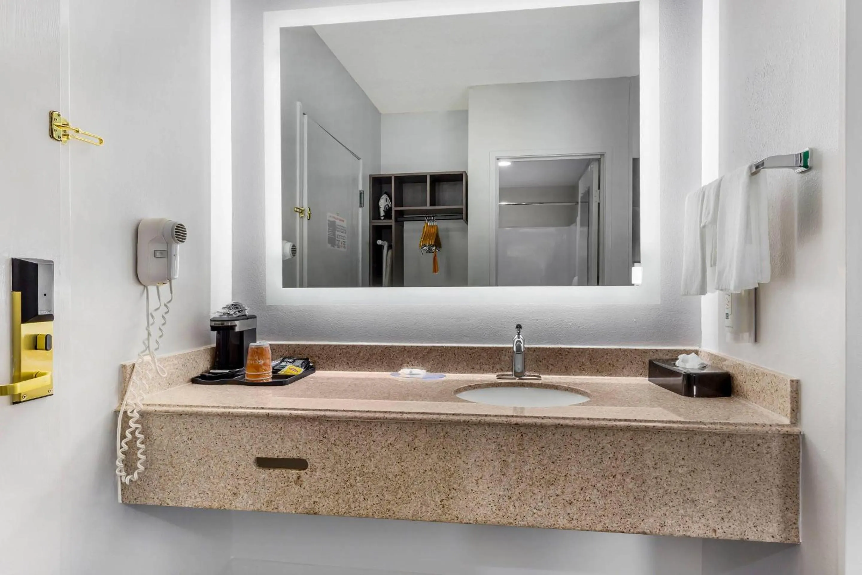 Bedroom in Quality Inn & Suites Raleigh Durham Airport