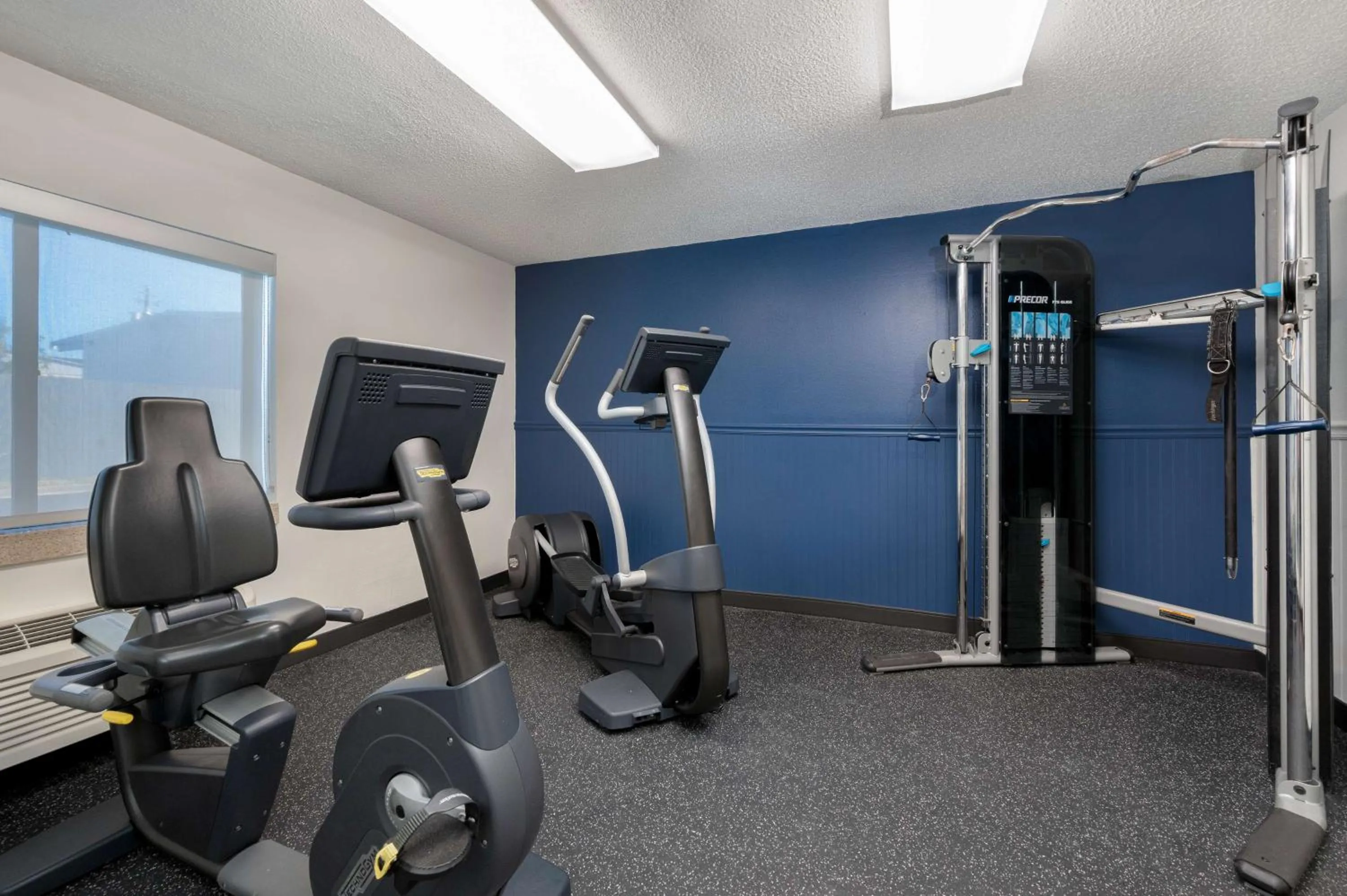 Fitness centre/facilities in La Quinta by Wyndham Savannah Southside