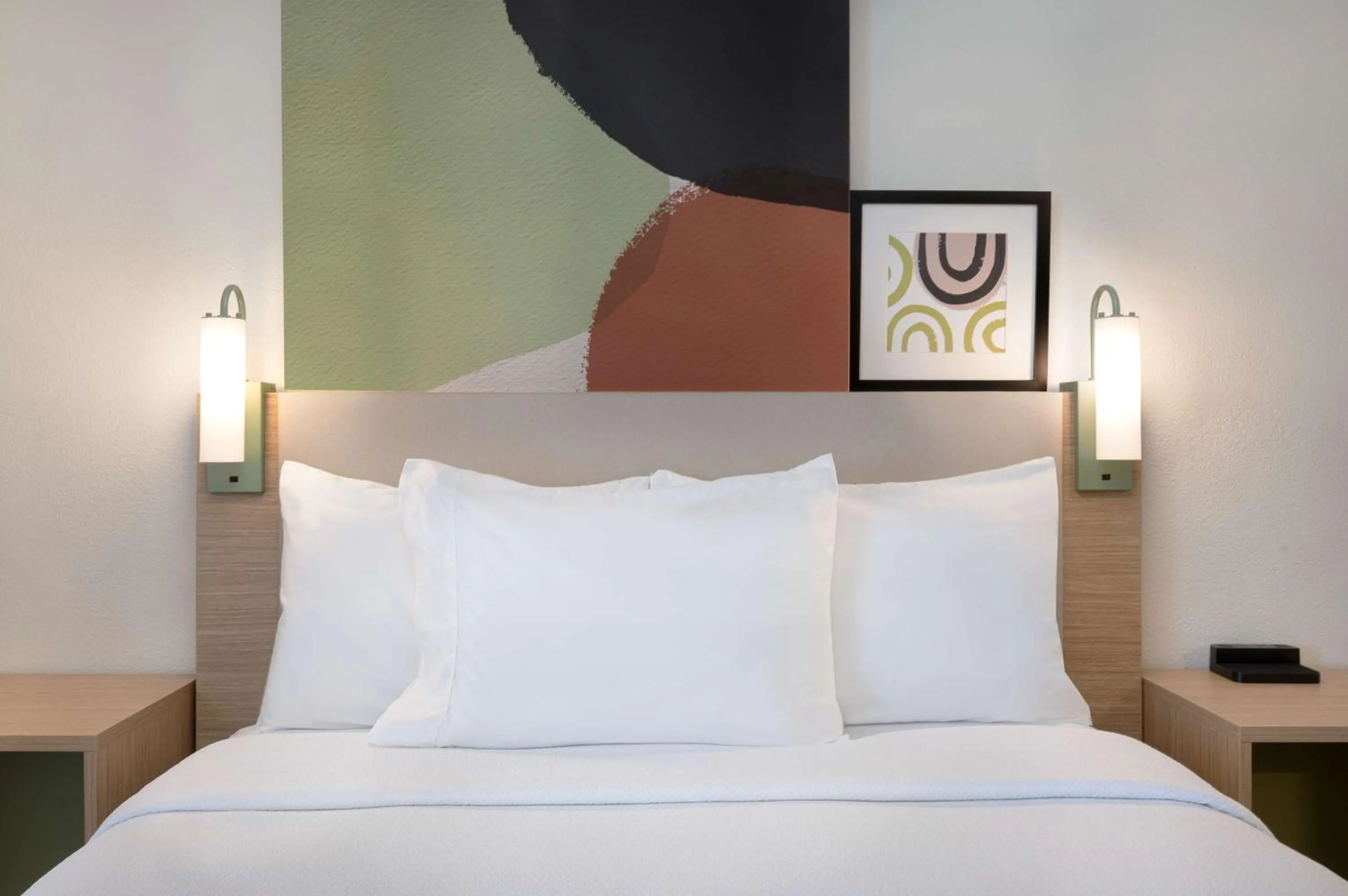 Bed in Spark by Hilton Savannah Midtown