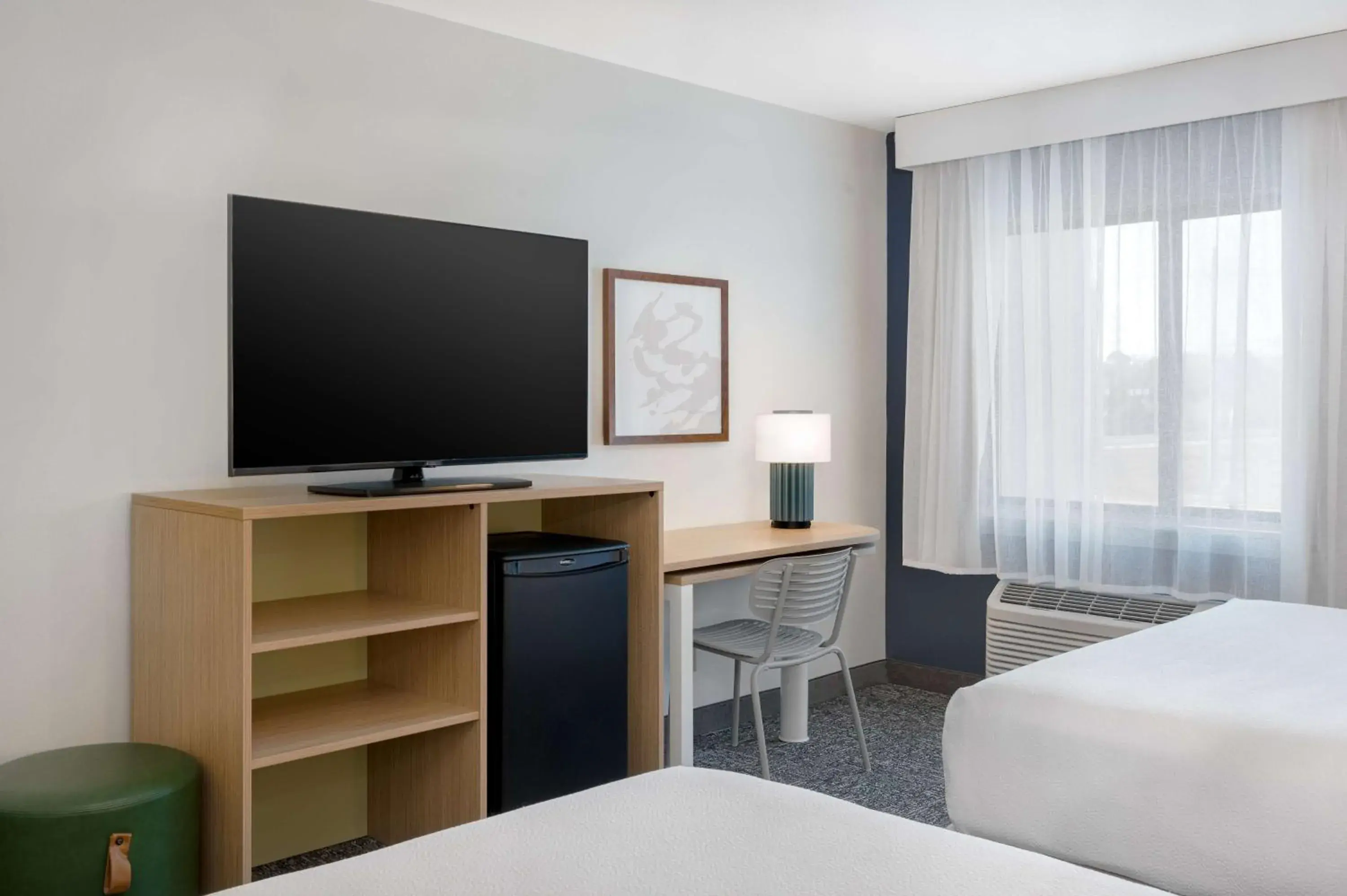 Bedroom, Bed in Spark by Hilton Savannah Midtown Bedroom, Bed in Spark by Hilton Savannah Midtown