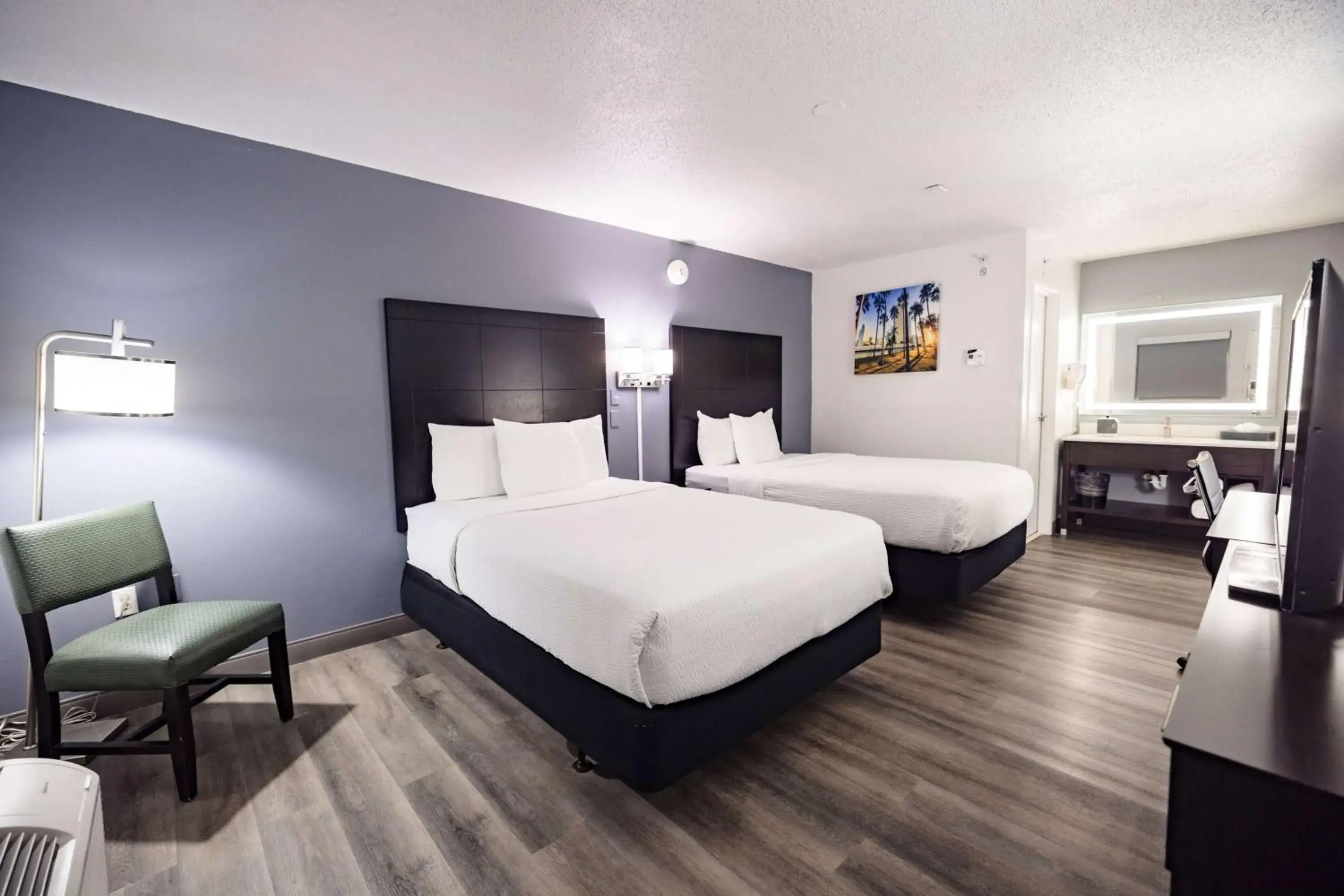 Deluxe Double Room with Two Double Beds - Non-Smoking in La Quinta Inn by Wyndham Tampa Near Busch Gardens Deluxe Double Room with Two Double Beds - Non-Smoking in La Quinta Inn by Wyndham Tampa Near Busch Gardens