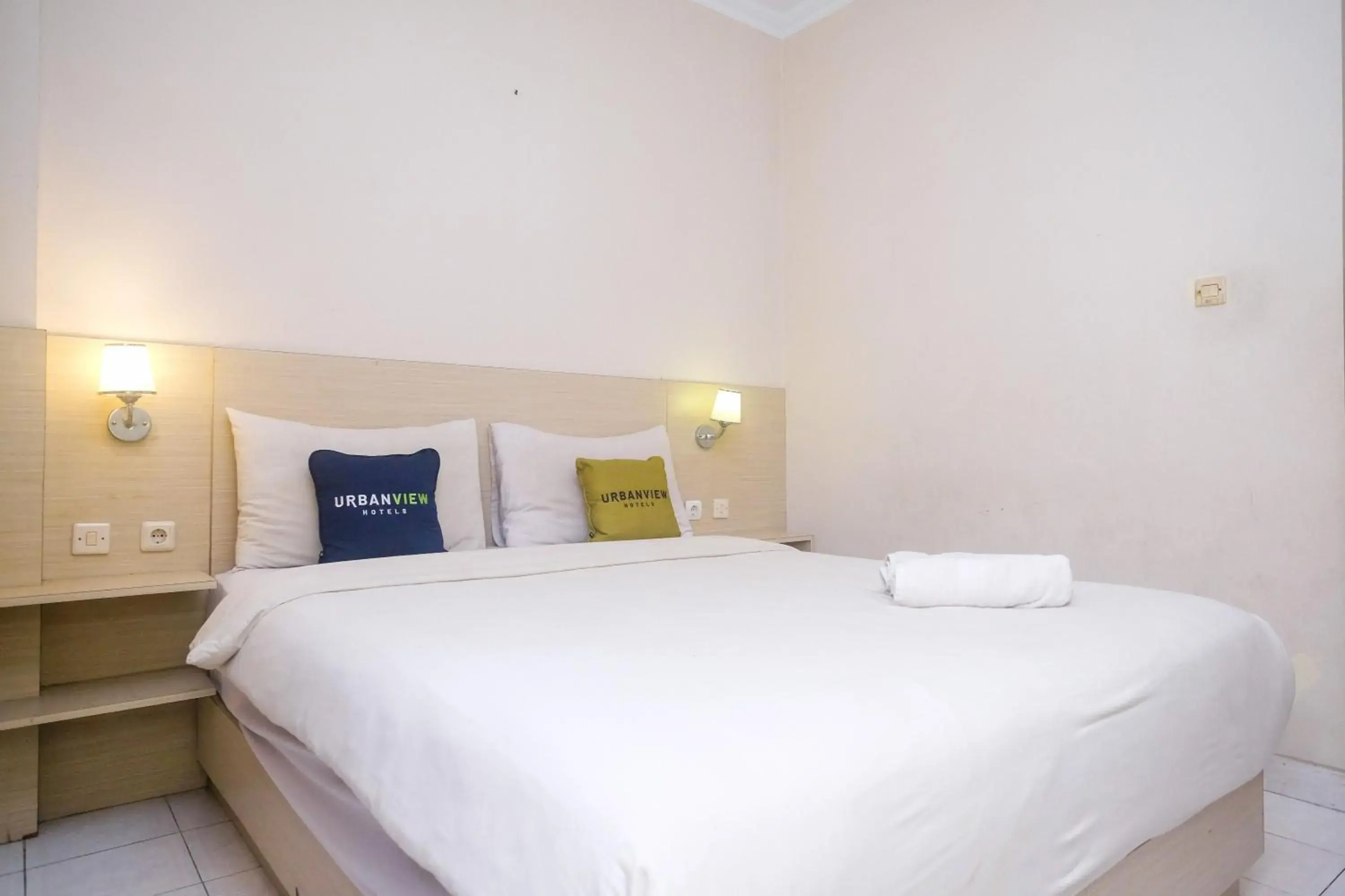 Superior Double Room in Urbanview Hotel Pondok Anggun Yogyakarta by RedDoorz Superior Double Room in Urbanview Hotel Pondok Anggun Yogyakarta by RedDoorz