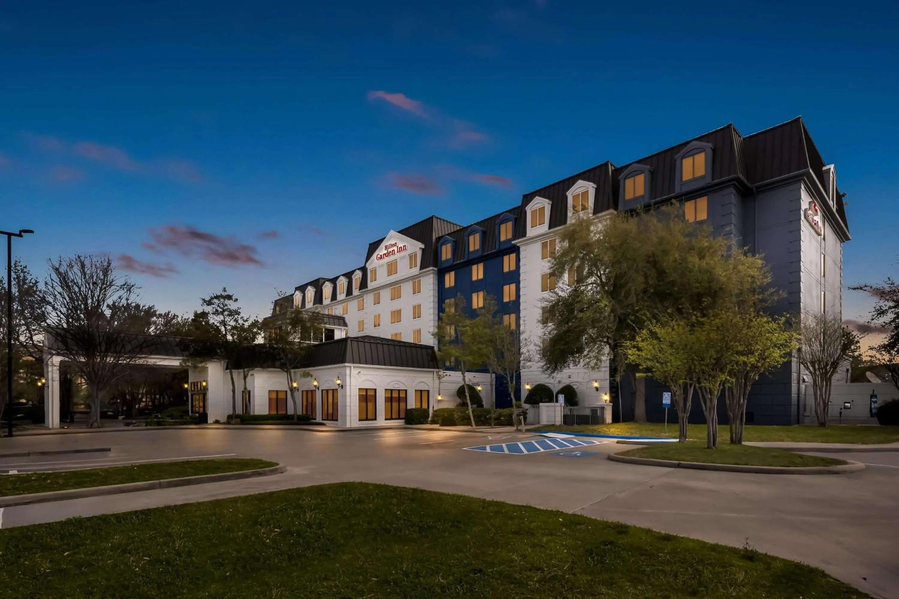 Property building in Hilton Garden Inn Houston Northwest
