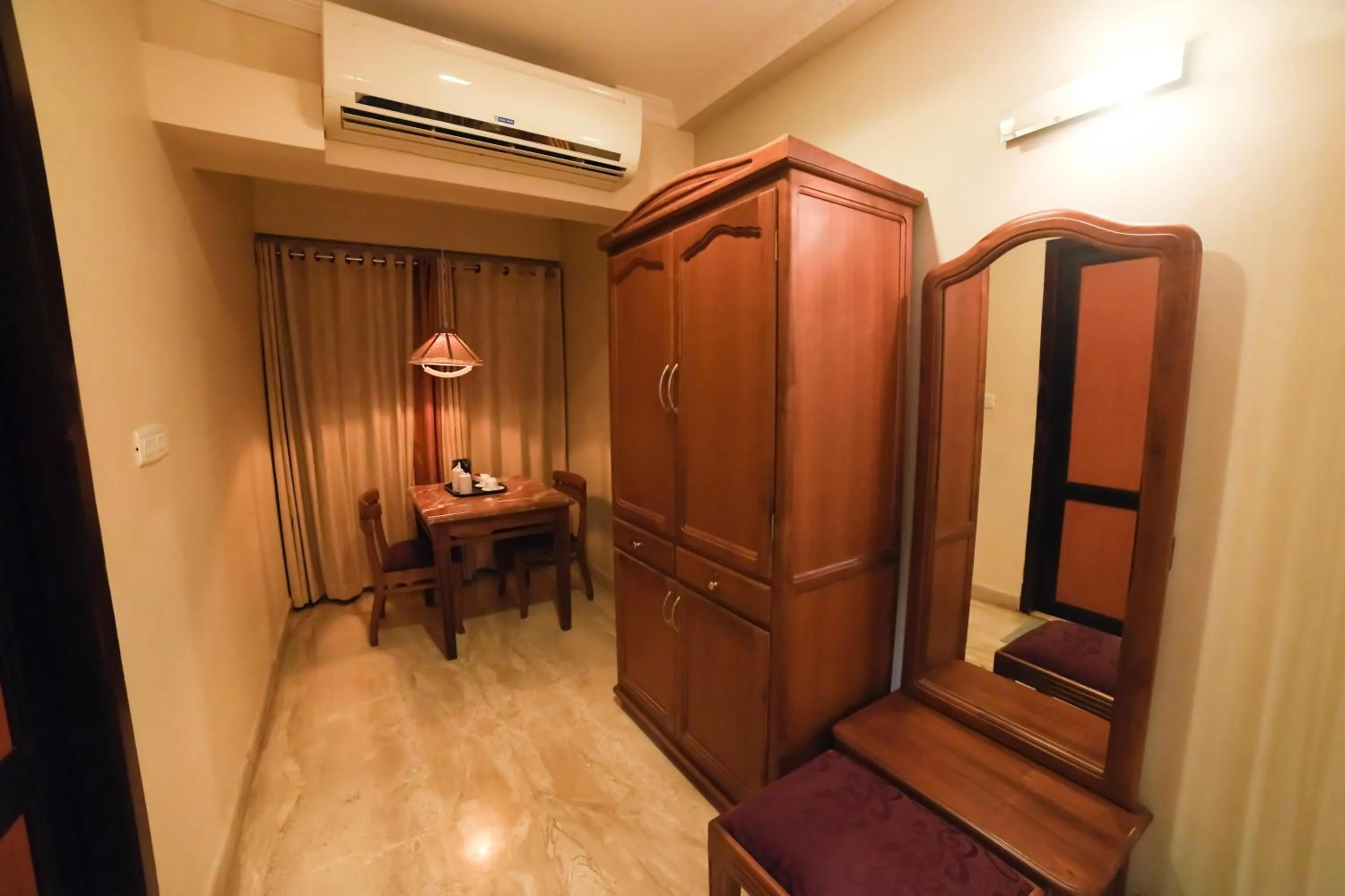 HOTEL UDUPI INTERNATIONAL