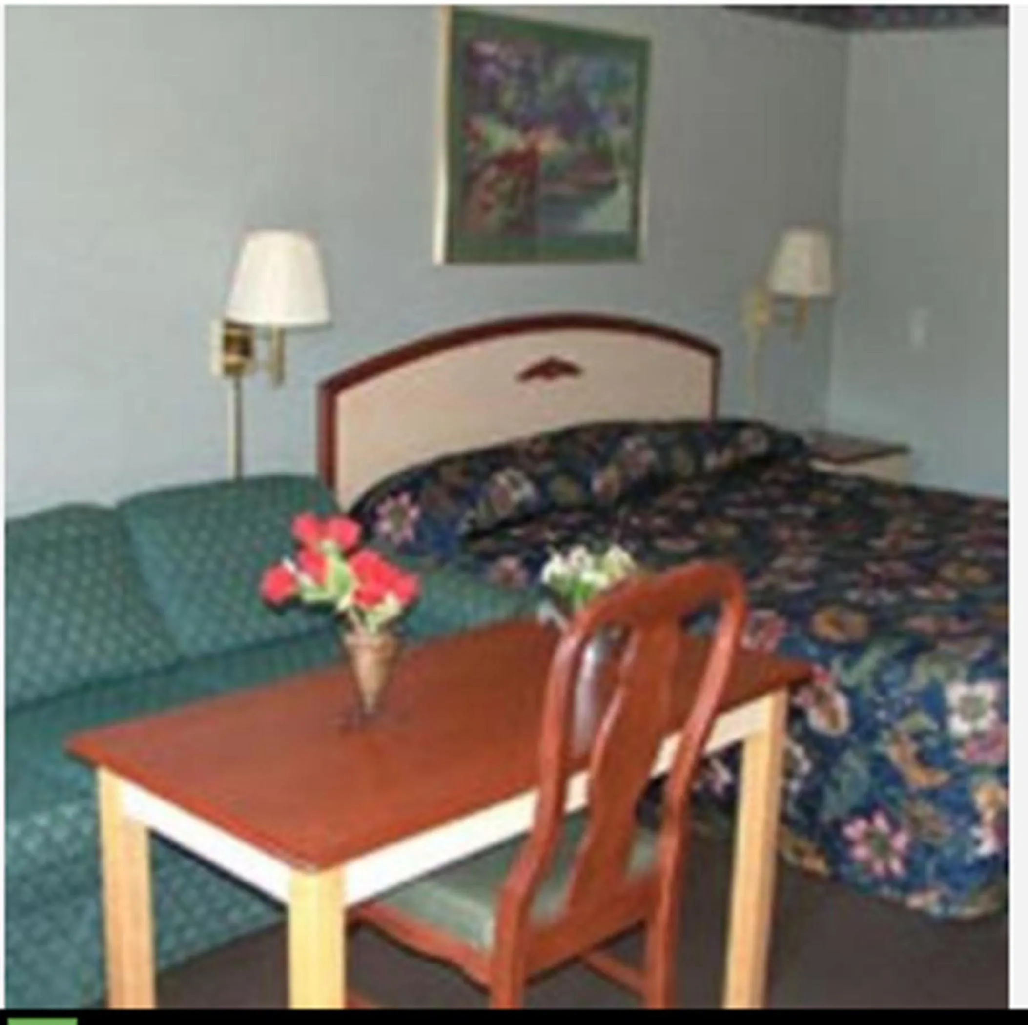 Bed in Budget Inn & Suites - Talladega