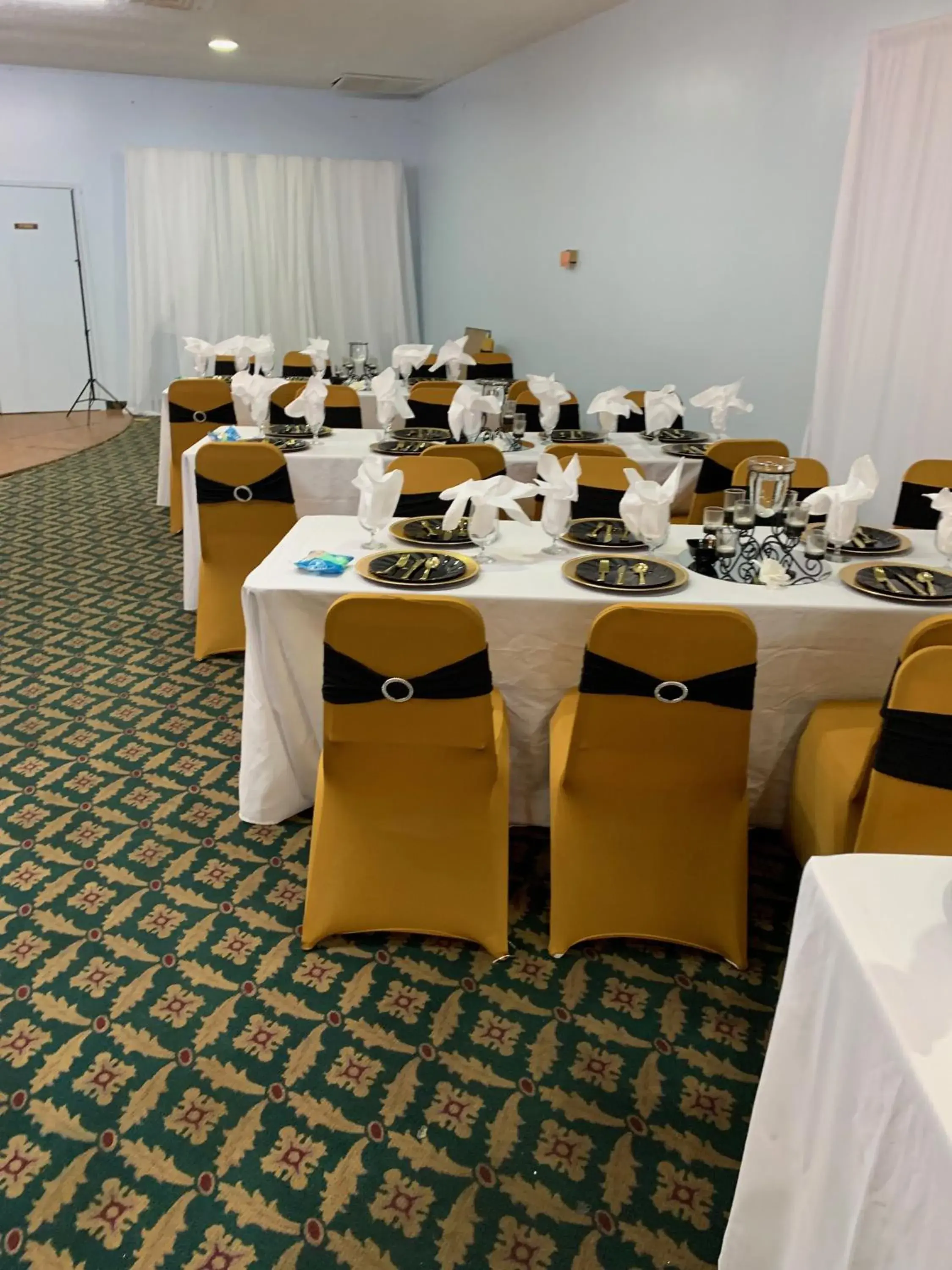 Banquet Facilities in Budget Inn & Suites - Talladega