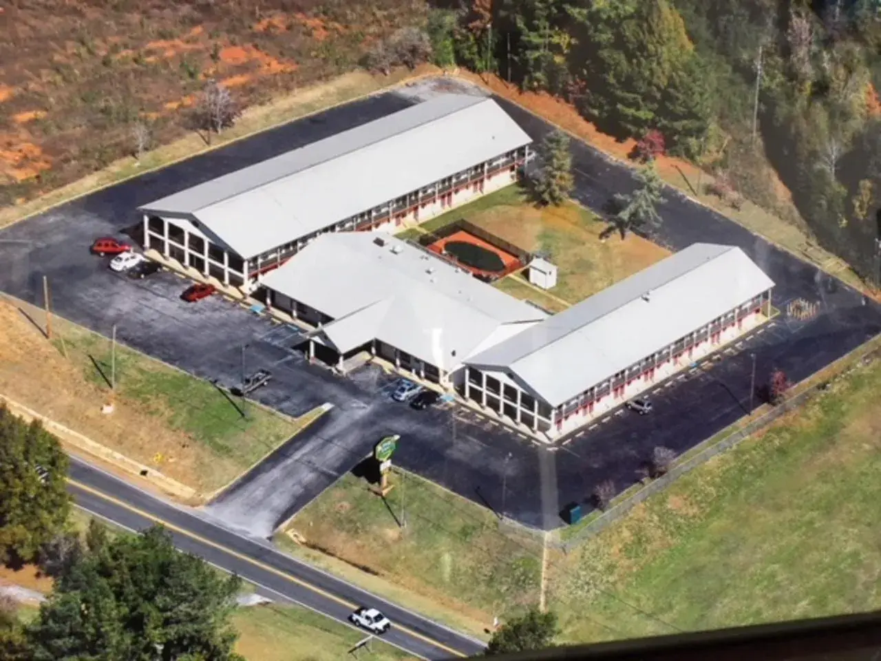 Bird's-eye View in Budget Inn & Suites - Talladega