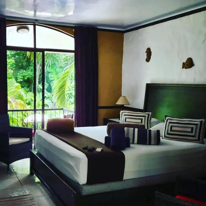 Bed in Hotel Belvedere Playa Samara Costa Rica