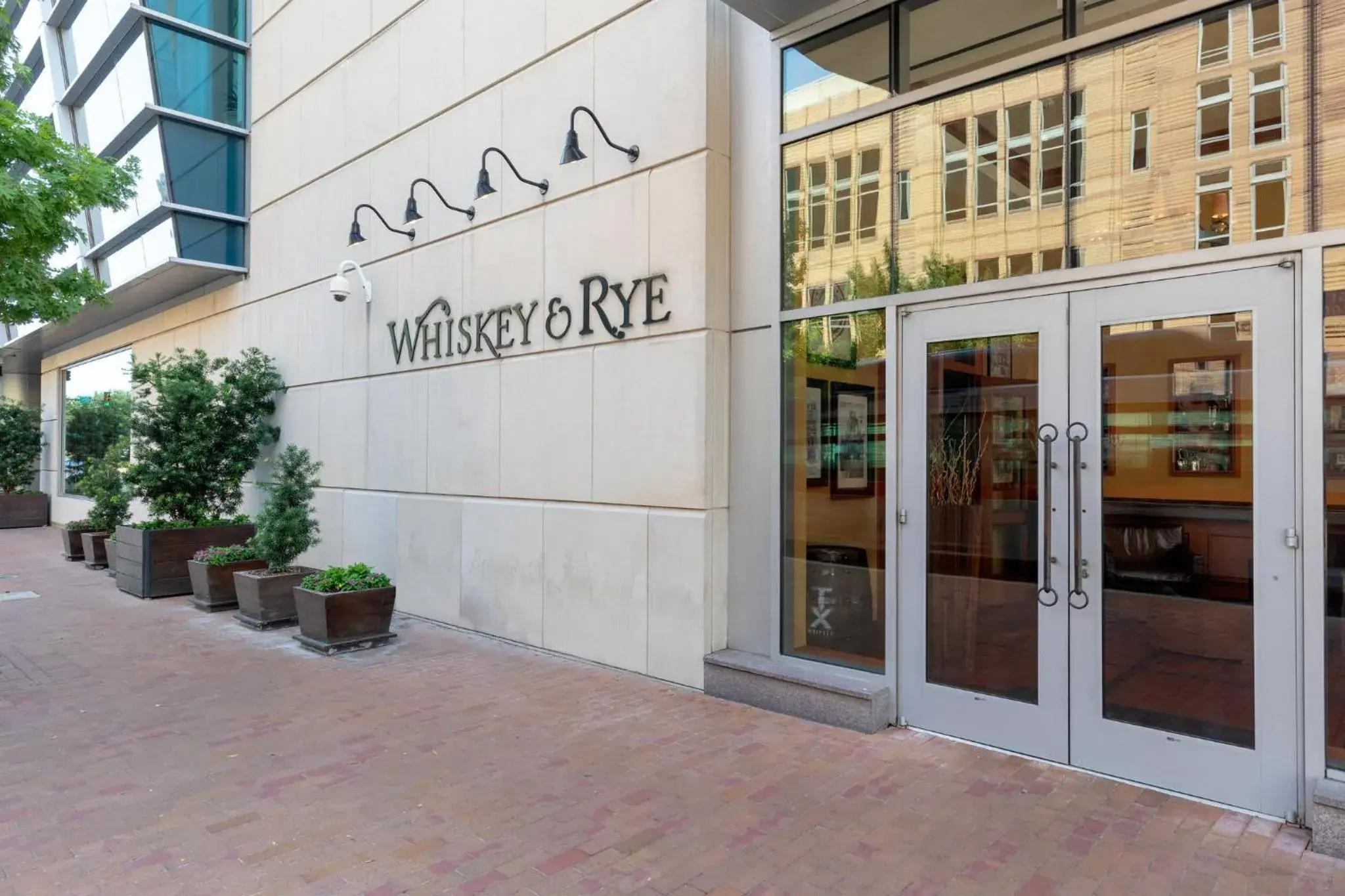 Property building in Omni Fort Worth Hotel Property building in Omni Fort Worth Hotel
