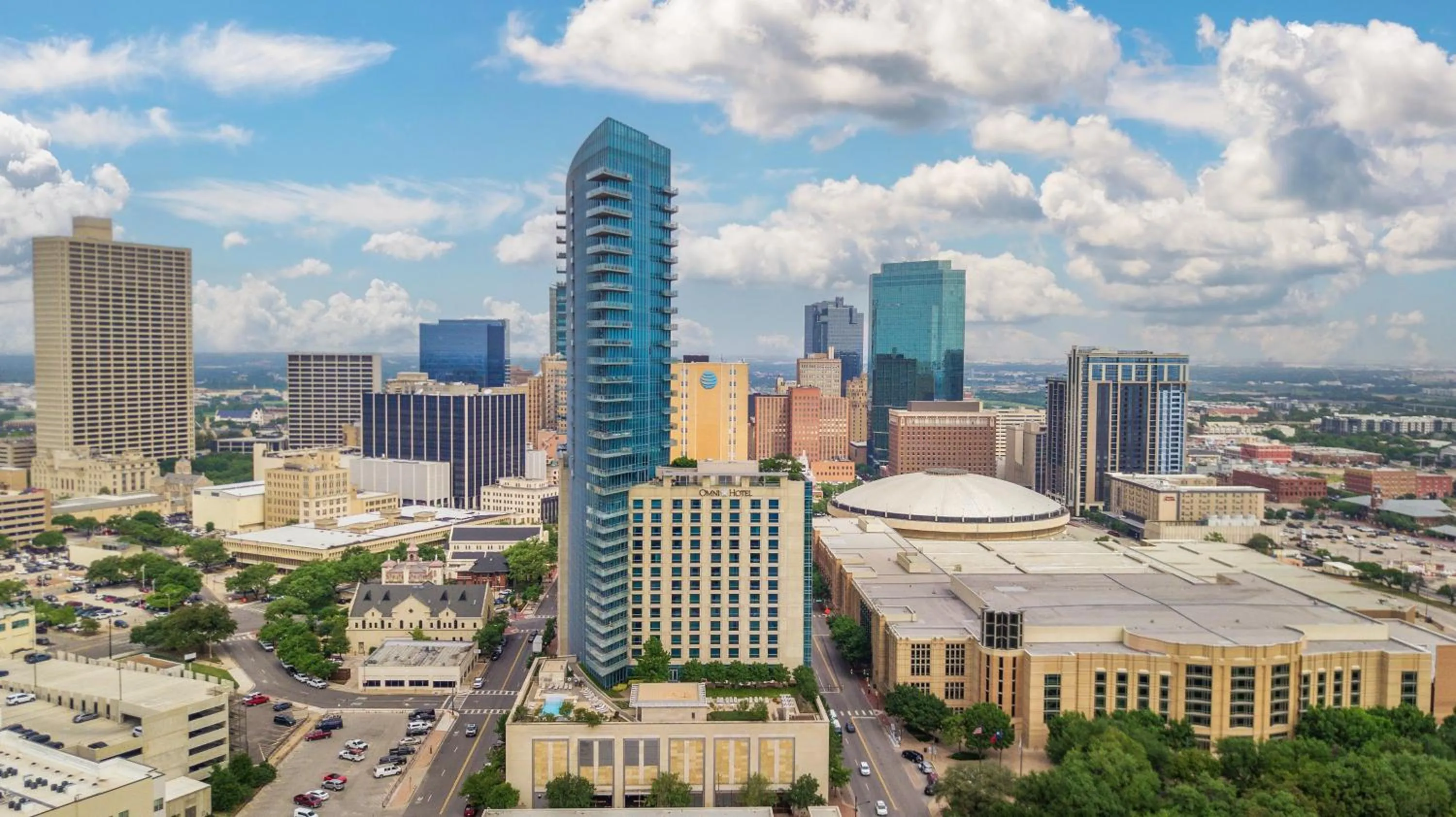 Property building in Omni Fort Worth Hotel