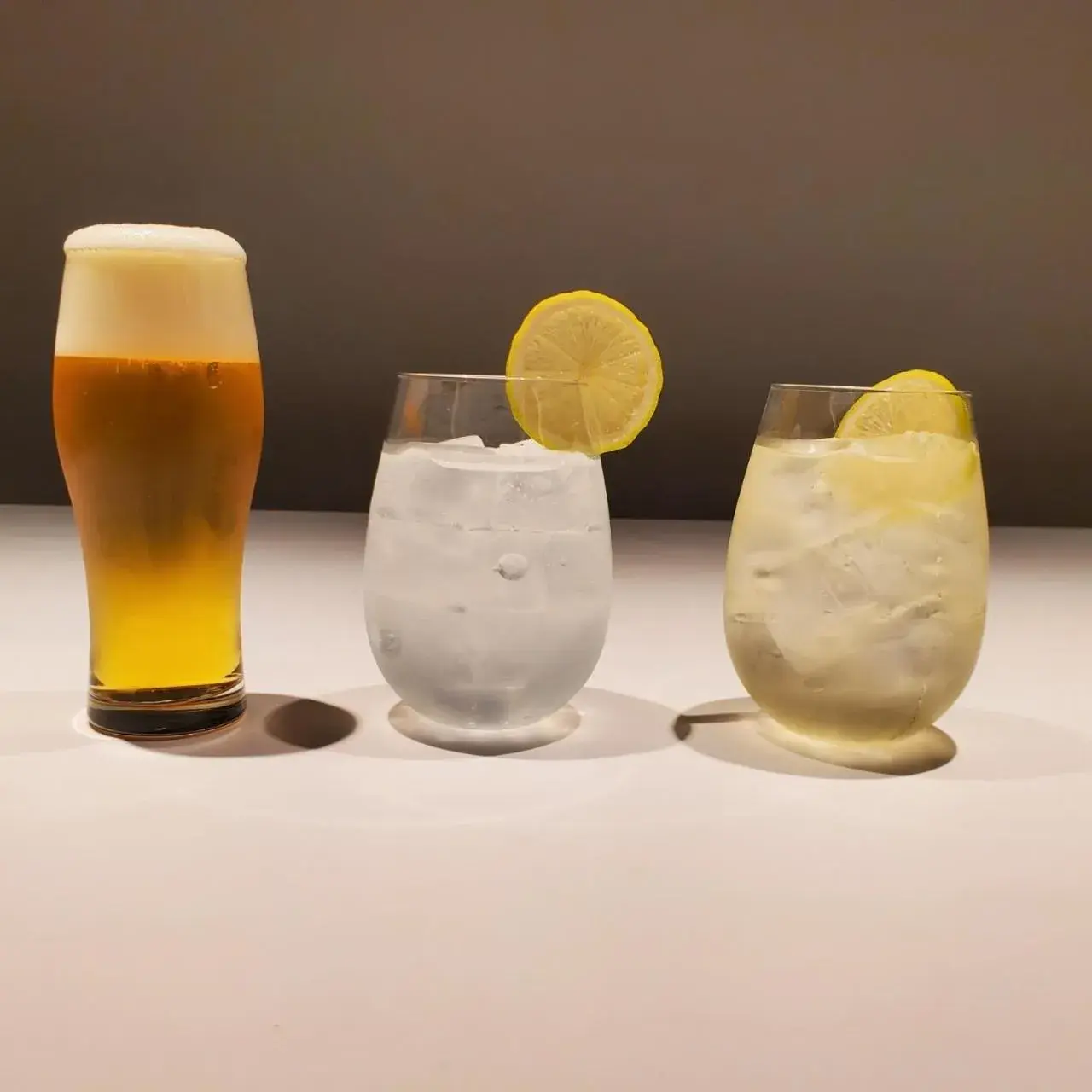 Lounge or bar in plat hostel keikyu minowa forest Lounge or bar in plat hostel keikyu minowa forest