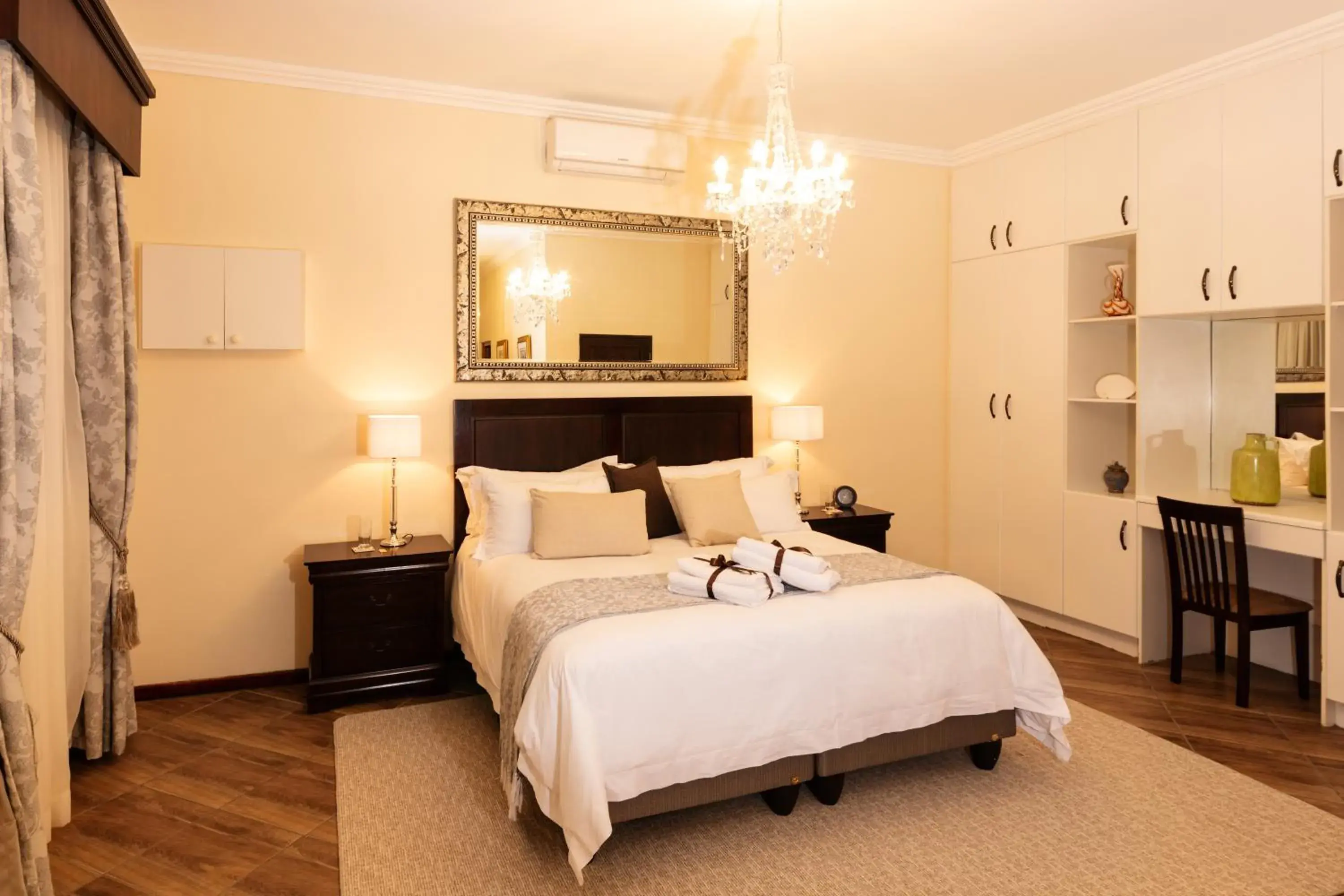 Luxury Suite - single occupancy in Amery House Luxury Suite - single occupancy in Amery House