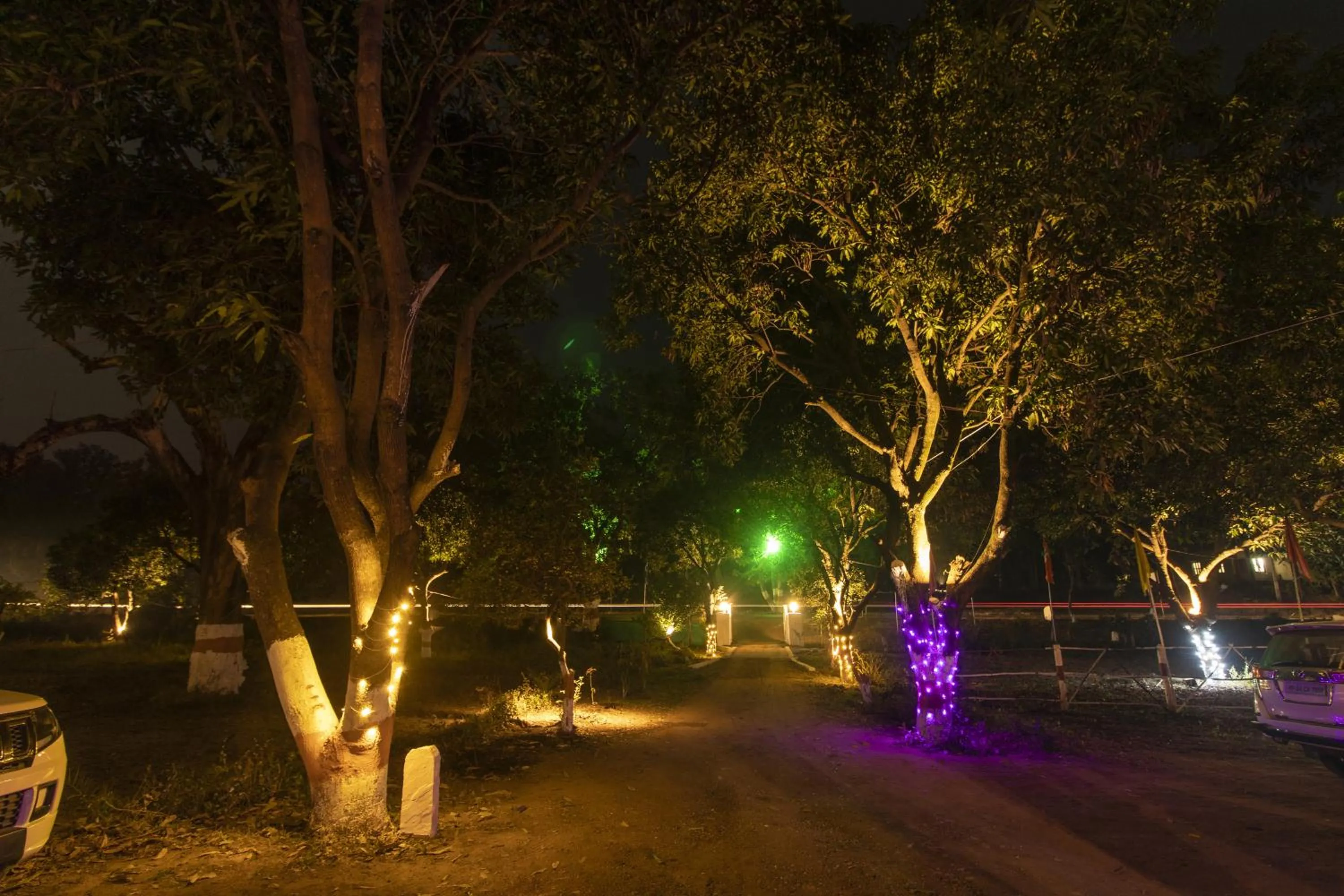 Parking in WOW STAYZ2 Pachmarhi Foothill Cottages