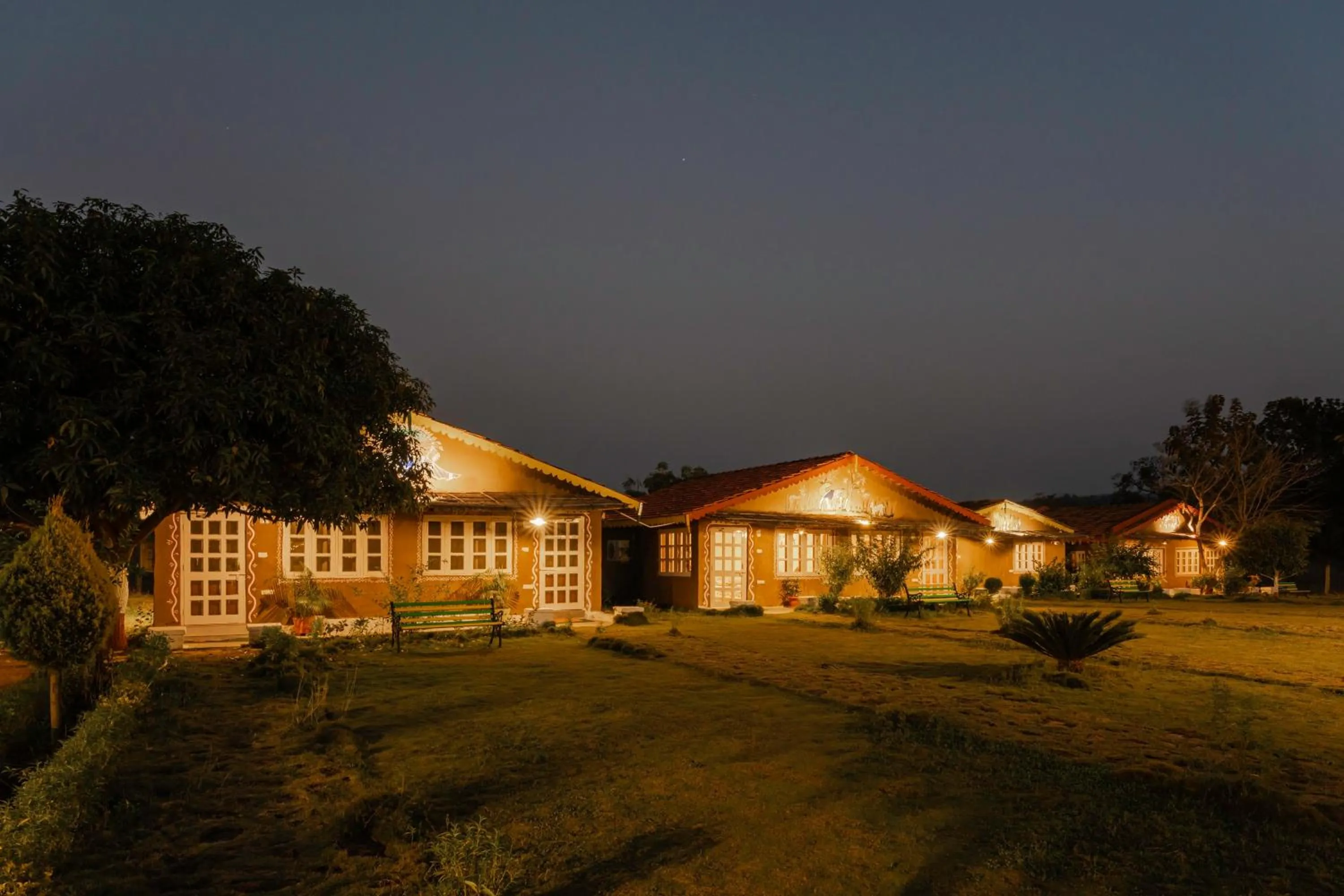 Property building in WOW STAYZ2 Pachmarhi Foothill Cottages