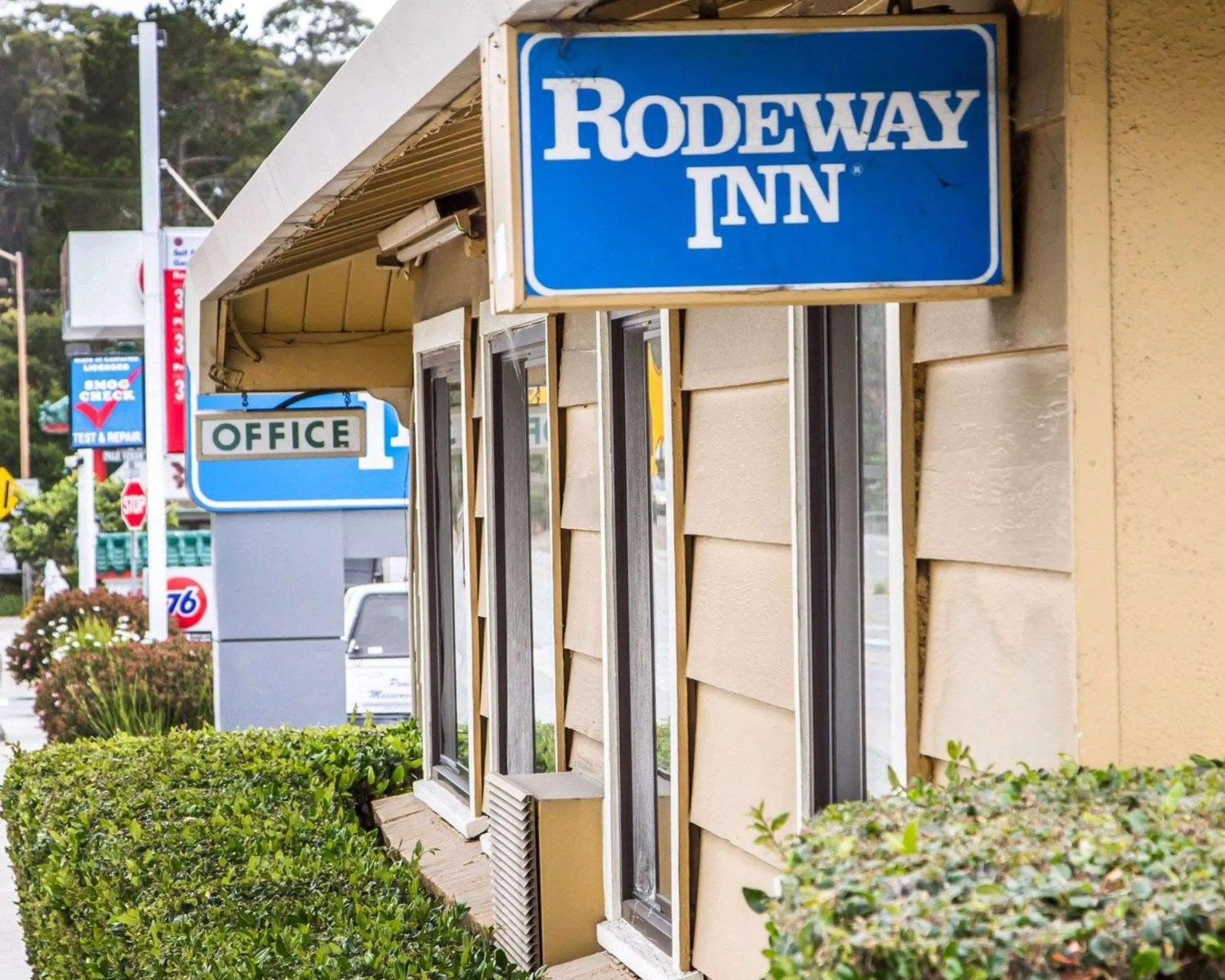 Property building in Rodeway Inn Monterey Near Fairgrounds