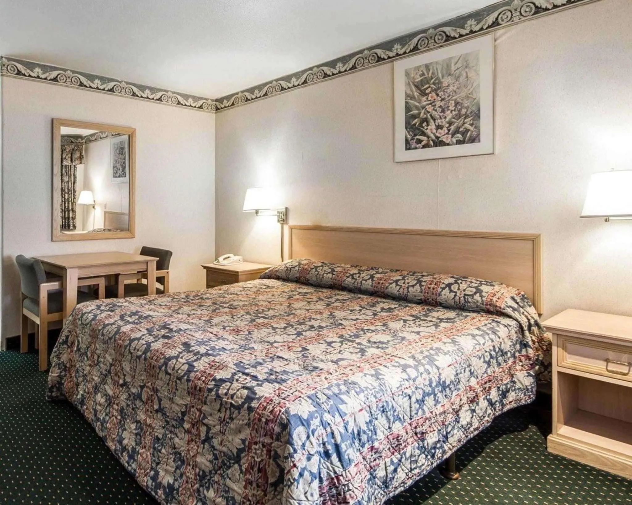 Photo of the whole room, Bed in Rodeway Inn Monterey Near Fairgrounds