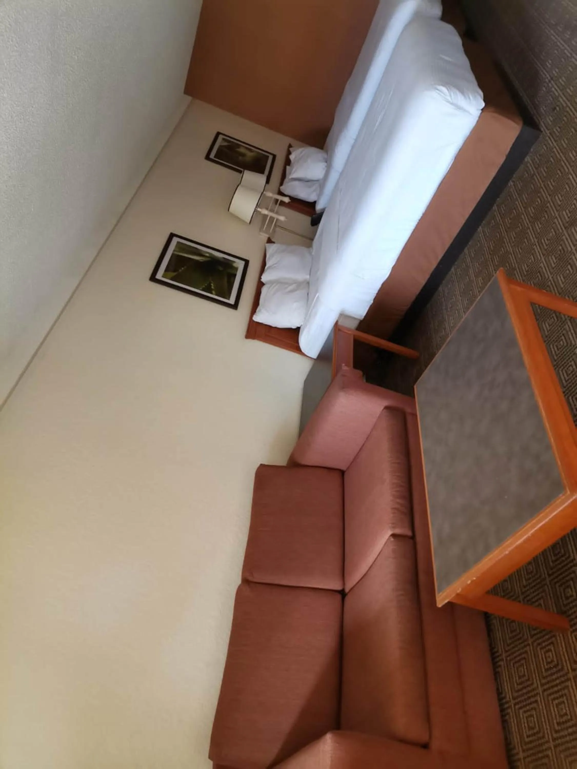 Seating area in Super 8 by Wyndham San Antonio Near SeaWorld Ingram Park