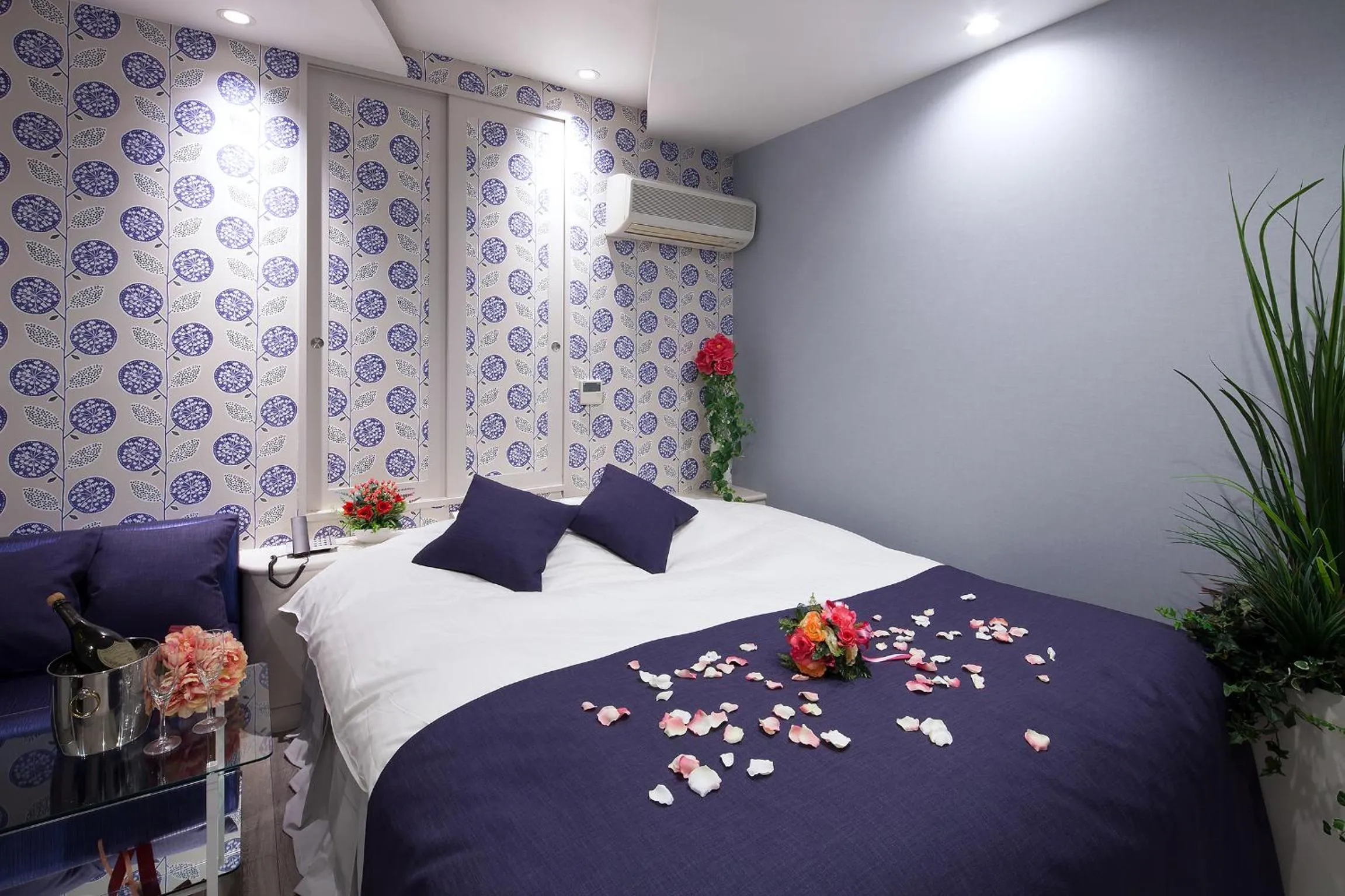 Bed in Restay Okayama (Adult Only)