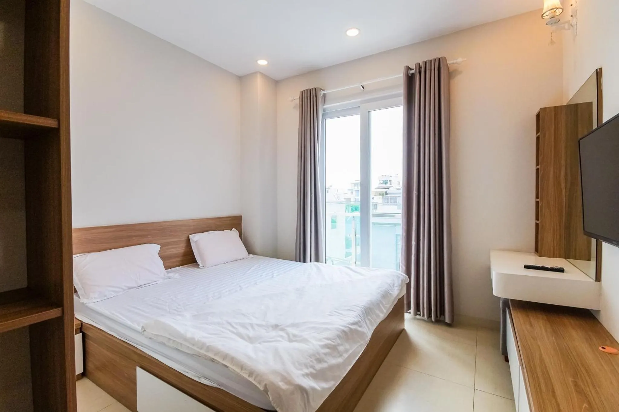 TV and multimedia, Bed in GEM Apartment