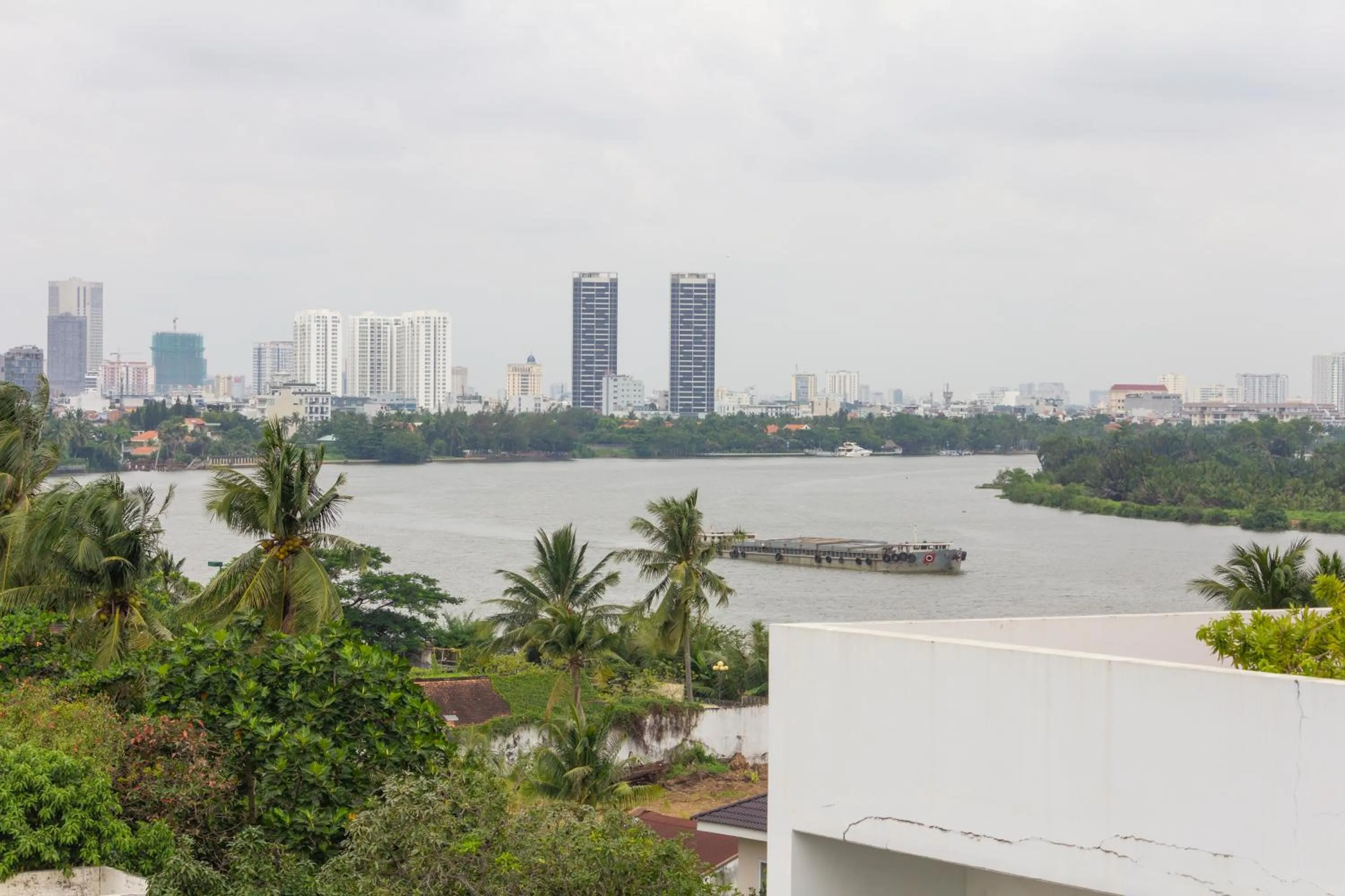 Neighbourhood in GEM Apartment