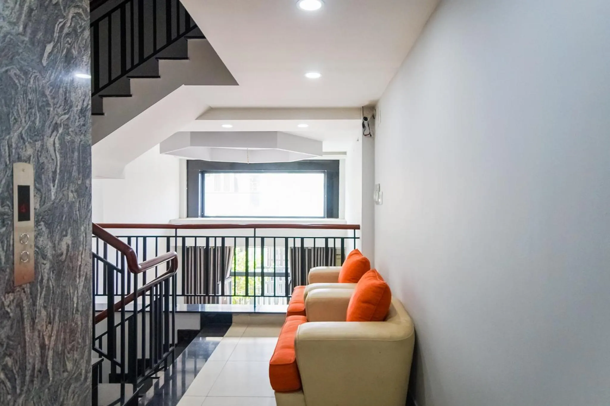 Facade/entrance in GEM Apartment